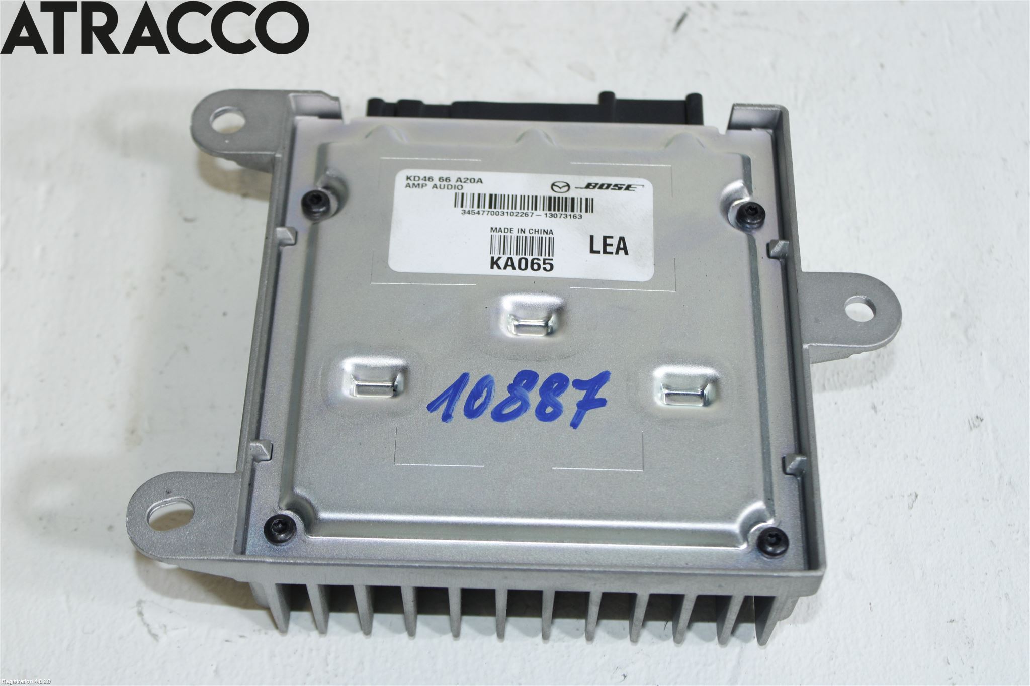 Mazda CX-5 12-17 Radio-Stereo Förstärkare