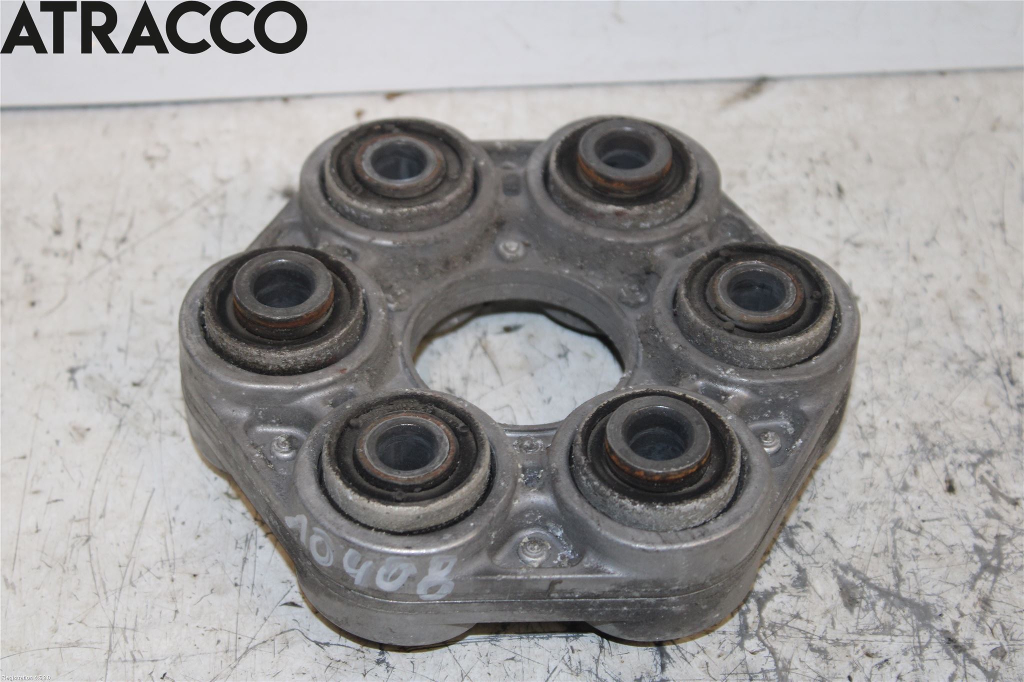 BMW 5 F10/F11/F18 09-17 Mellanaxel Gummiknut