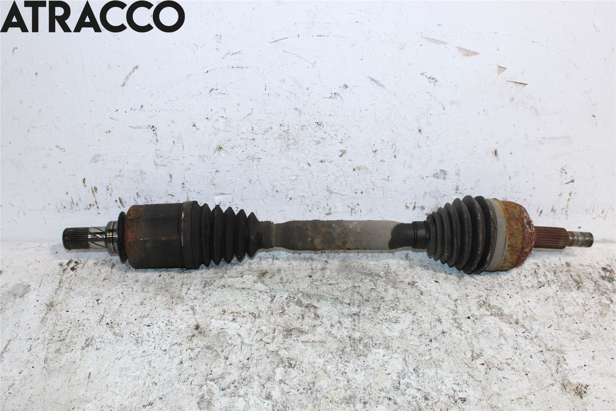 Renault CAPTUR 13-19 Drivaxel Fram Vänster