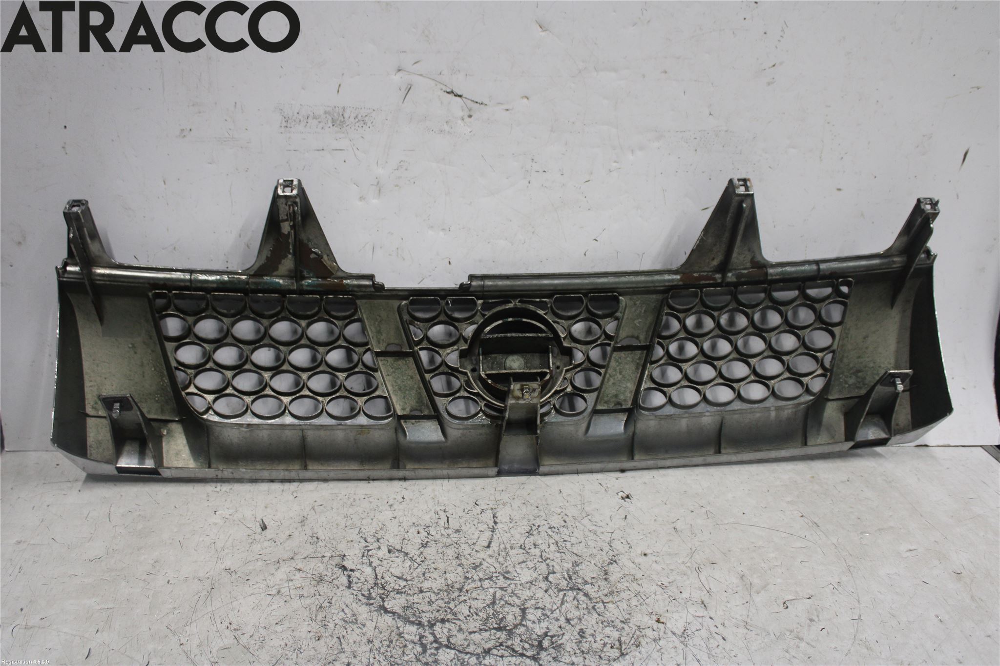 Nissan NAVARA 98-05 Grill Komp