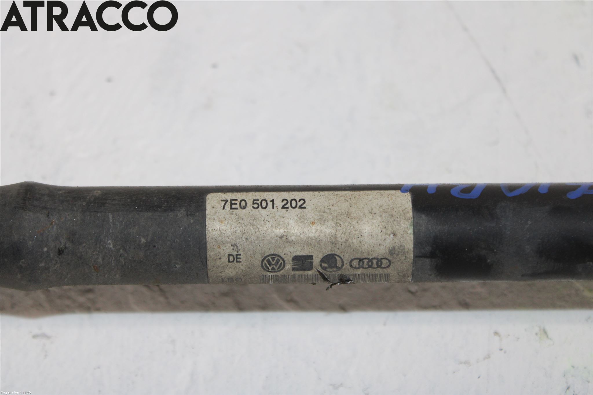 Volkswagen VW TRANSP/CARAVELLE (T6) 16-22 Drivaxel Bak Höger