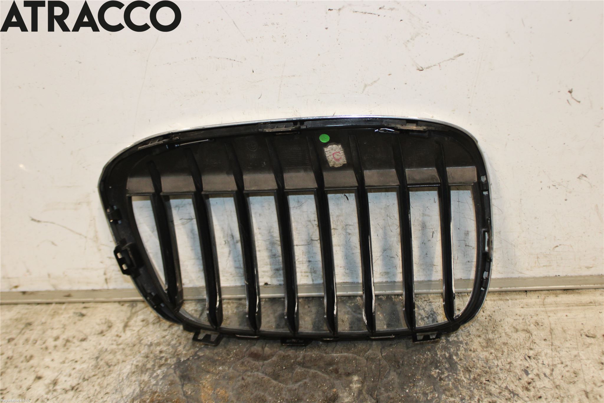 BMW X1 E84 10-15 Grilldel Vänster