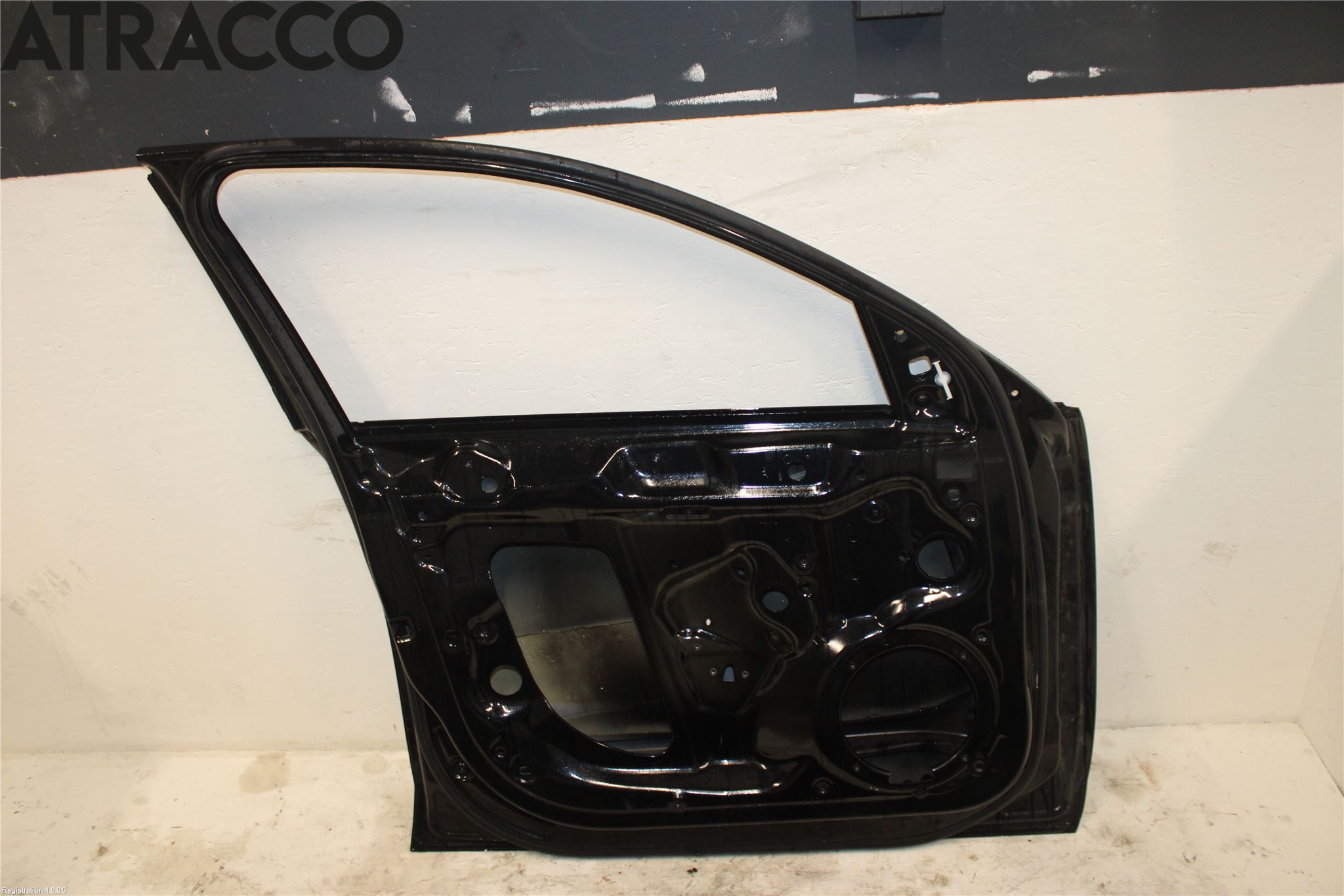 Audi A4/S4 08-11 Dörr Fram Vänster