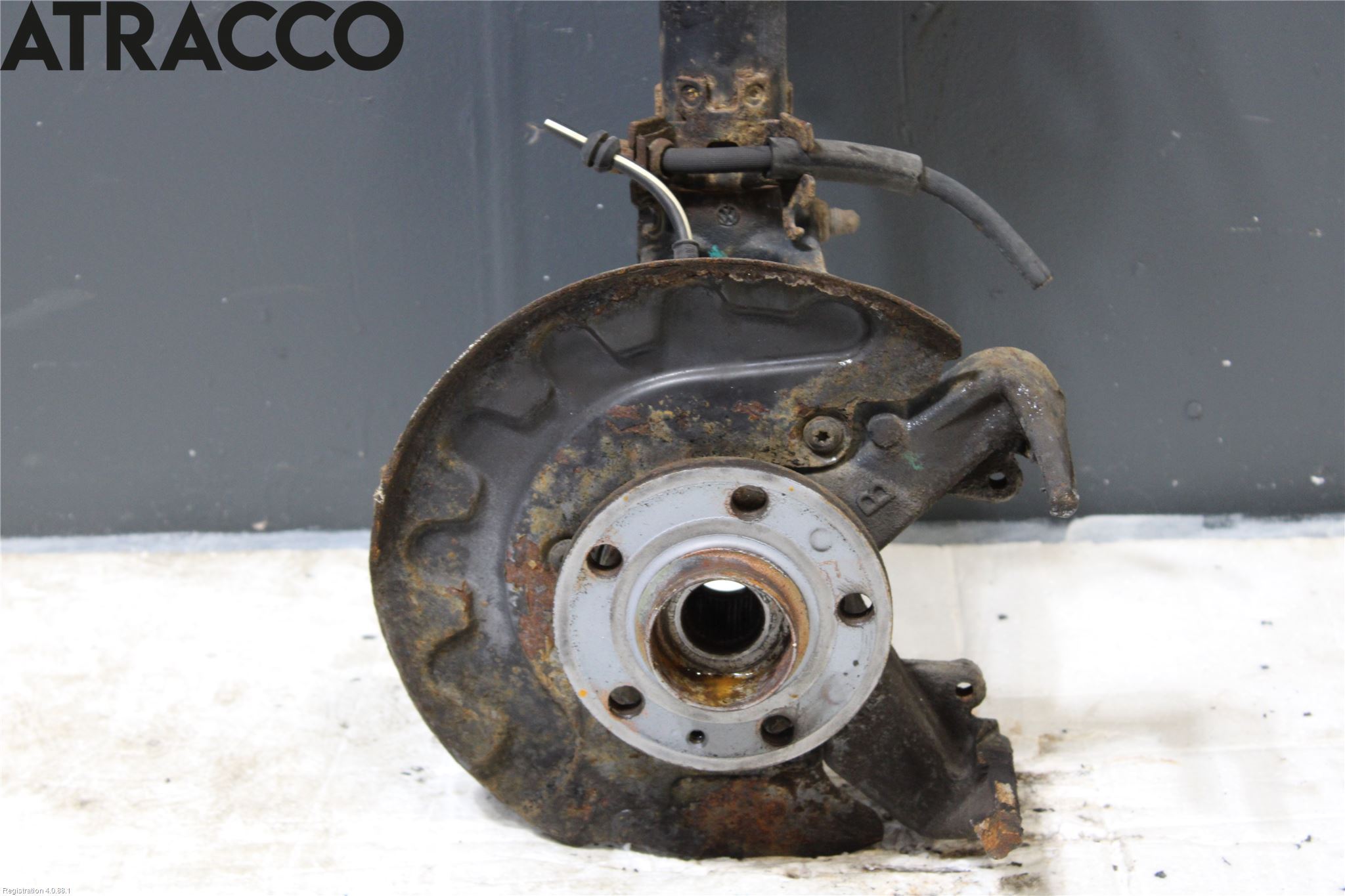 Volkswagen VW POLO 10-17 Fjäderben Fram Höger