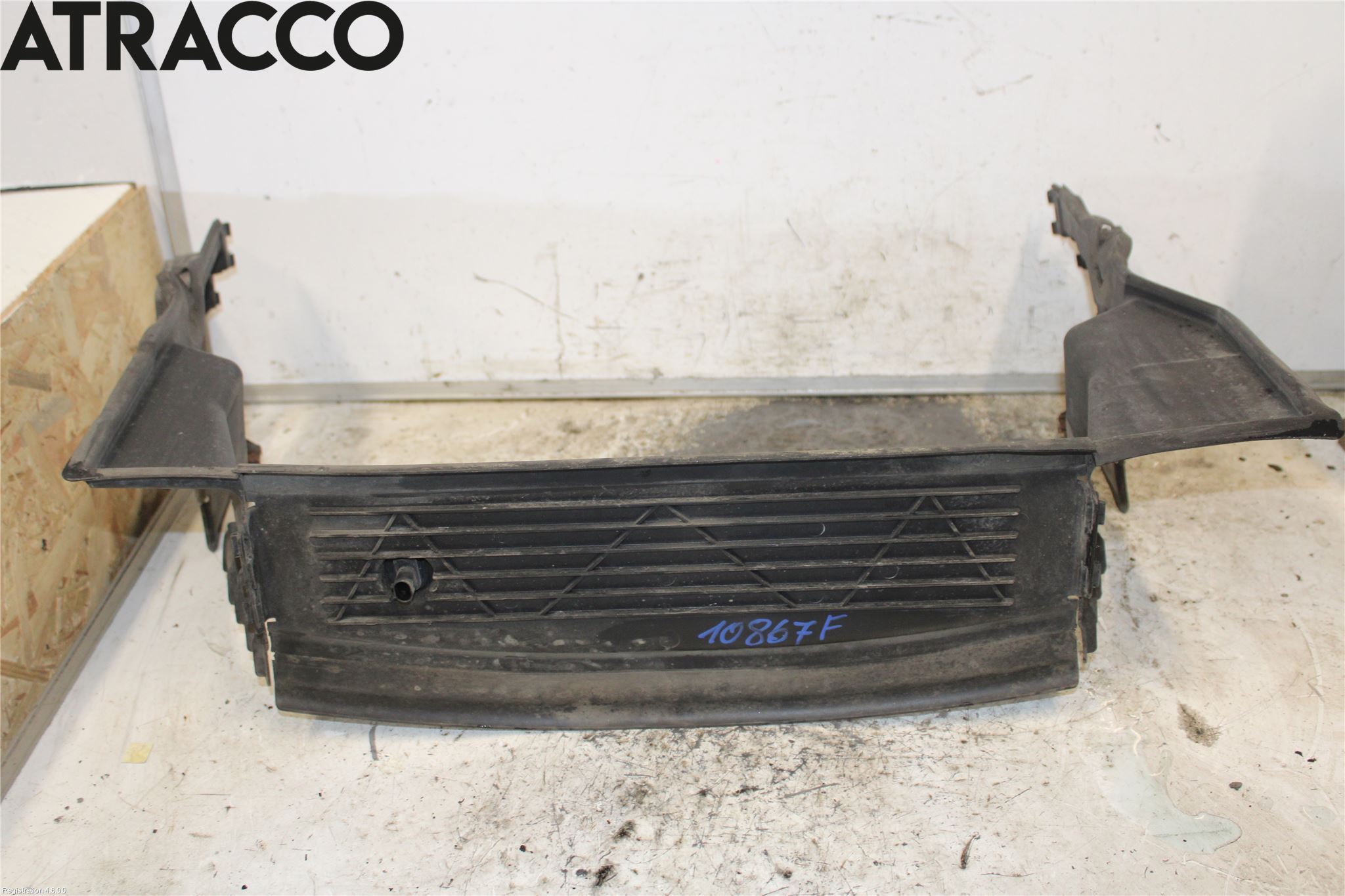 BMW 5 E60/61 Sed/Tou 02-10 Deflektor Plåt-Plast Kylning