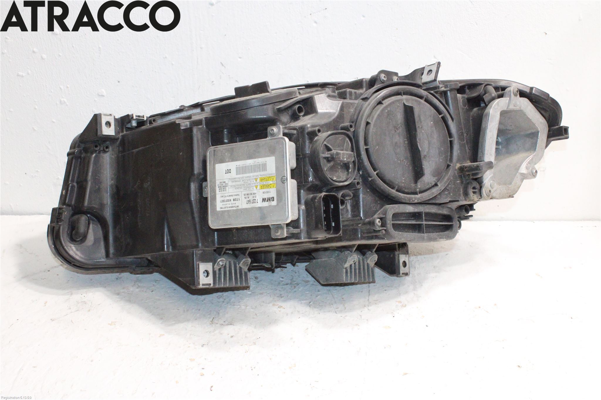 BMW 5 F10/F11/F18 09-17 Strålkastare Höger