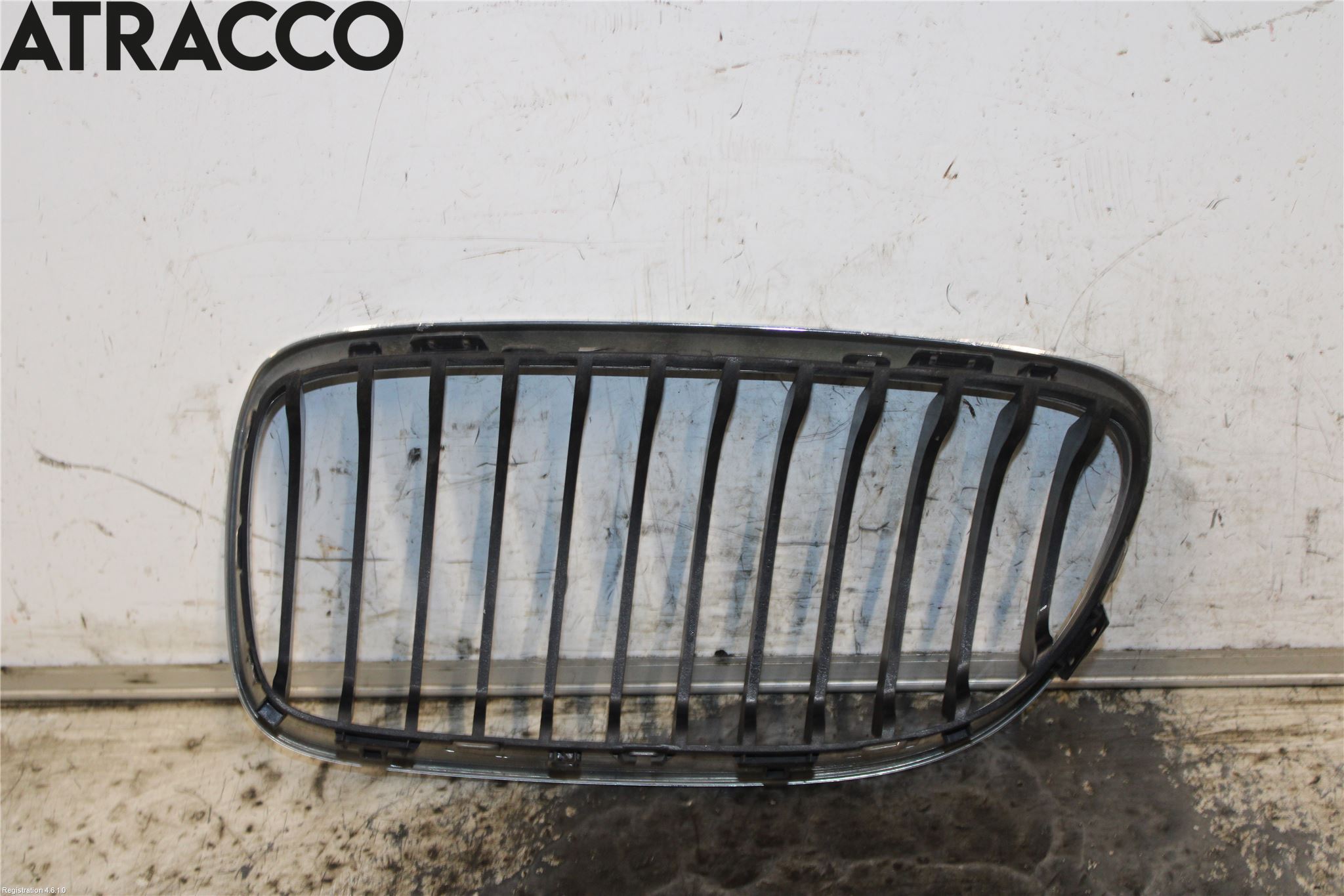 BMW 3 E90/91 SED/TOU 05-12 Grill-Galler