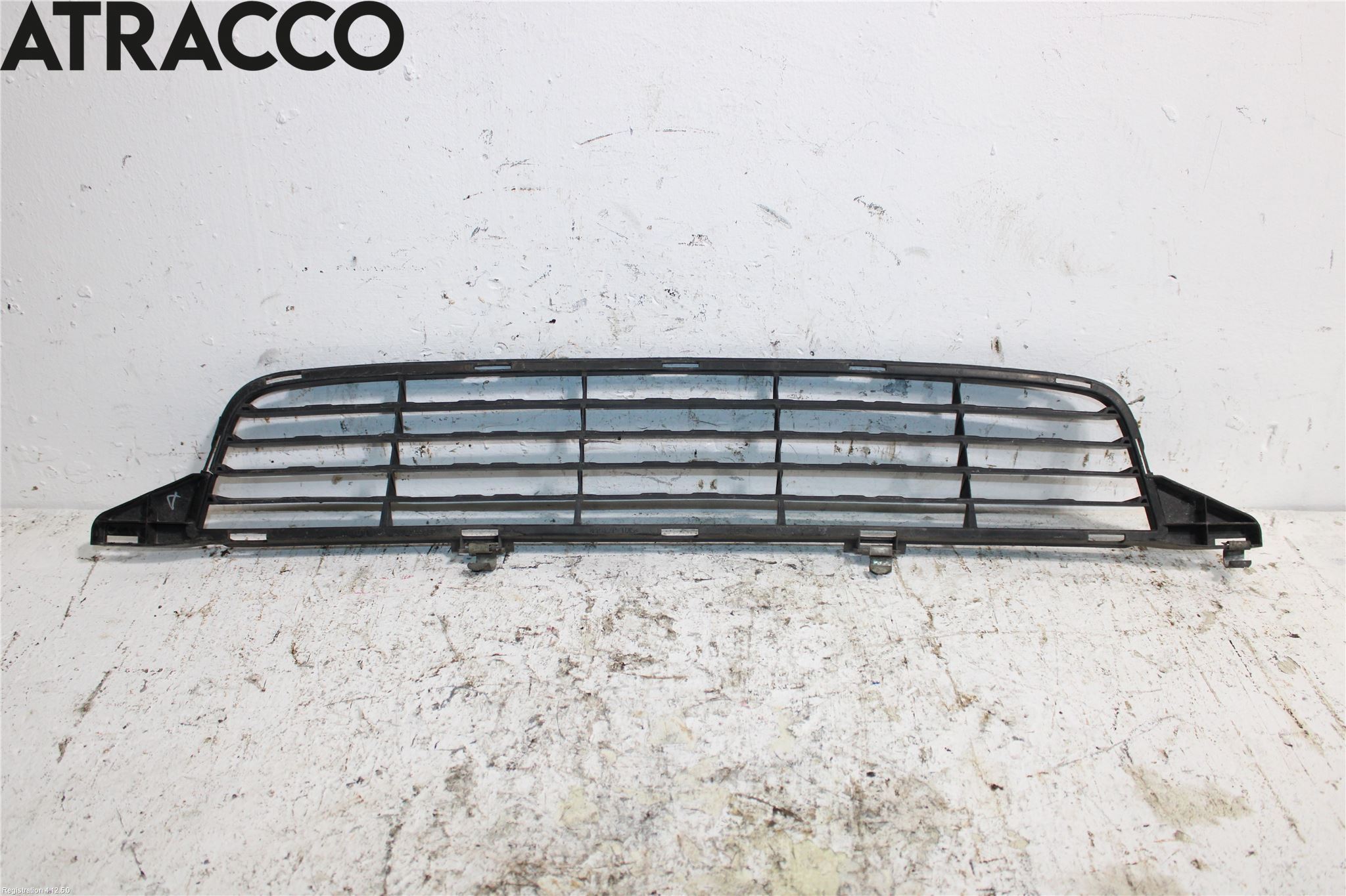 Toyota AVENSIS 09-15 Grilldel Mitt