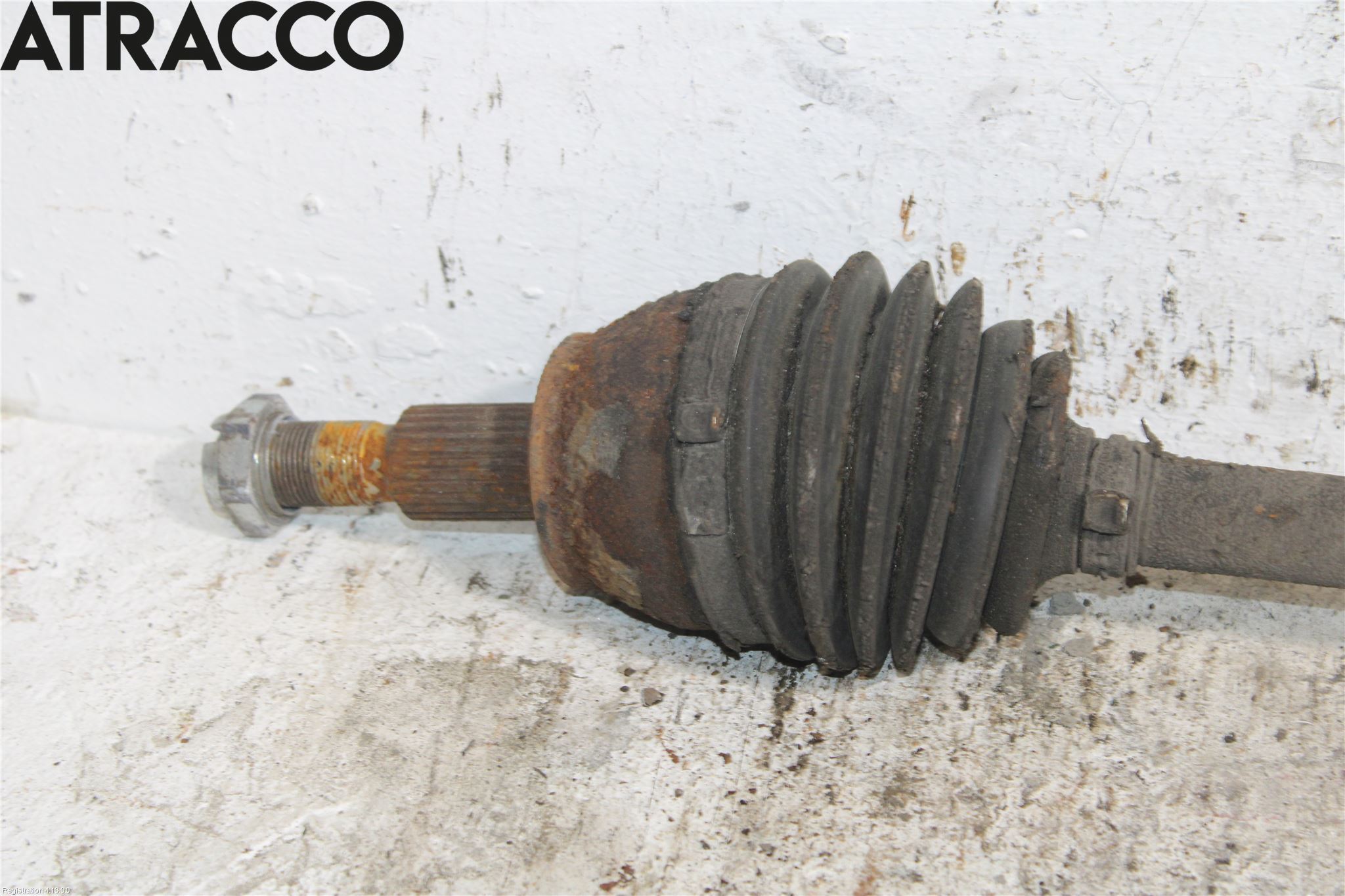 Ford FOCUS 11-14 Drivaxel Fram Höger