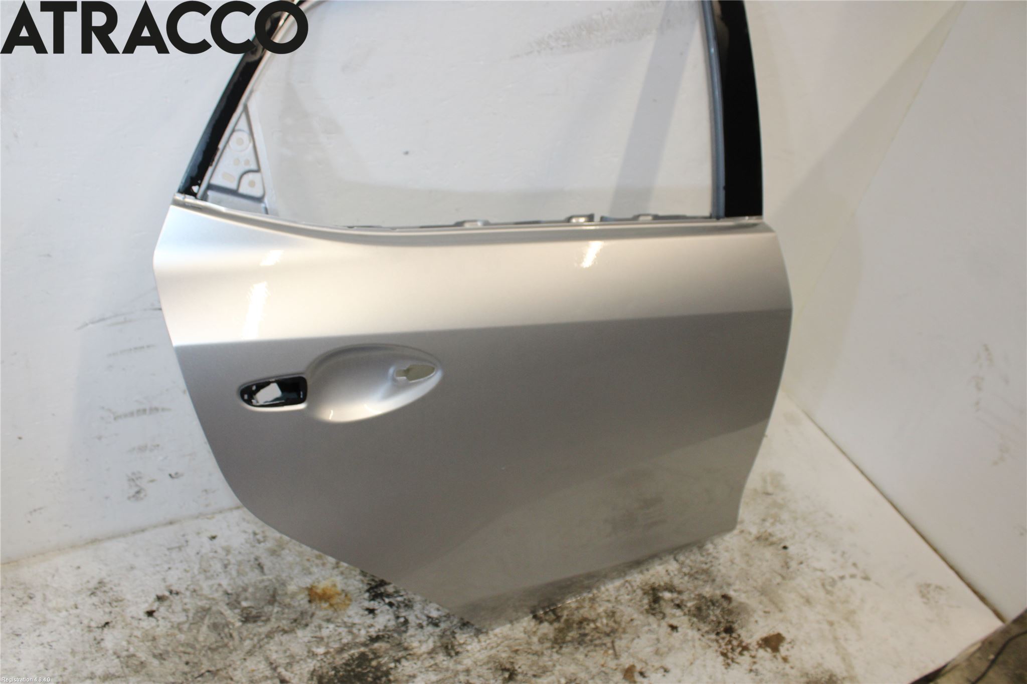 Mazda 2 (DE) 08-15 Dörr Bak Höger