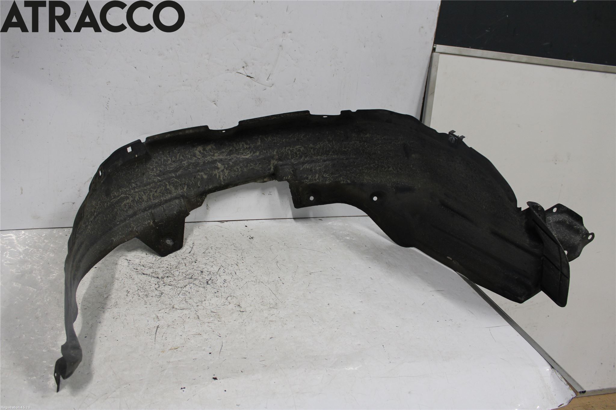 Toyota RAV 4 06-12 Skärm Inner