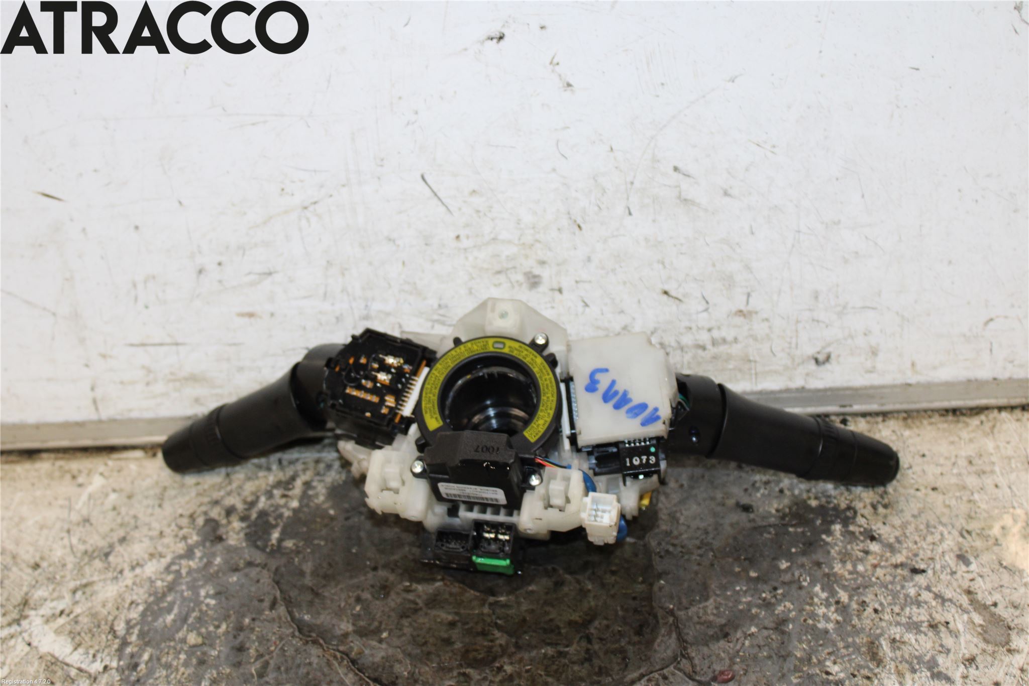 Citroen C-CROSSER Spakcentral