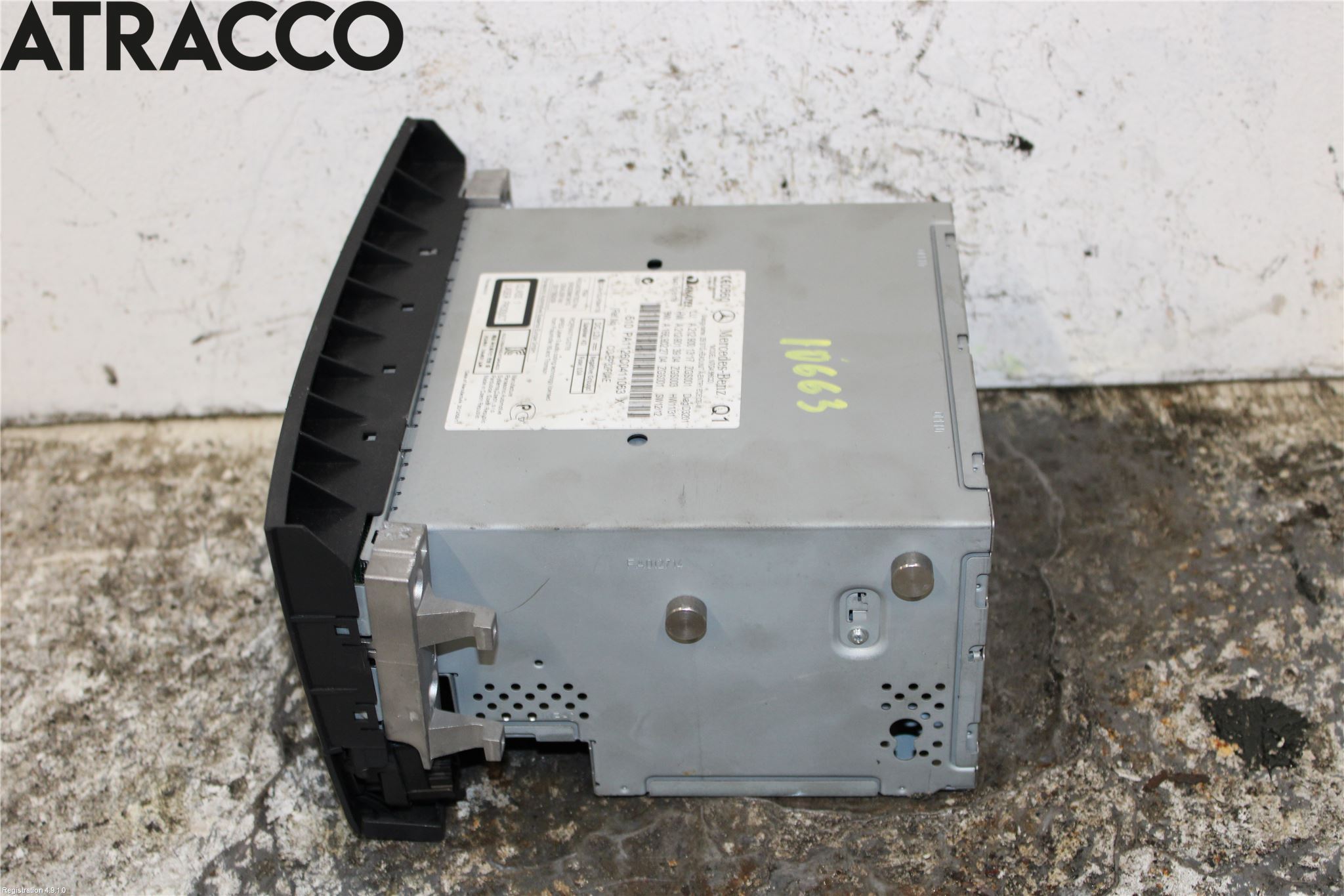 Mercedes-Benz MB E-KLASS (W212) 09-16 Radio
