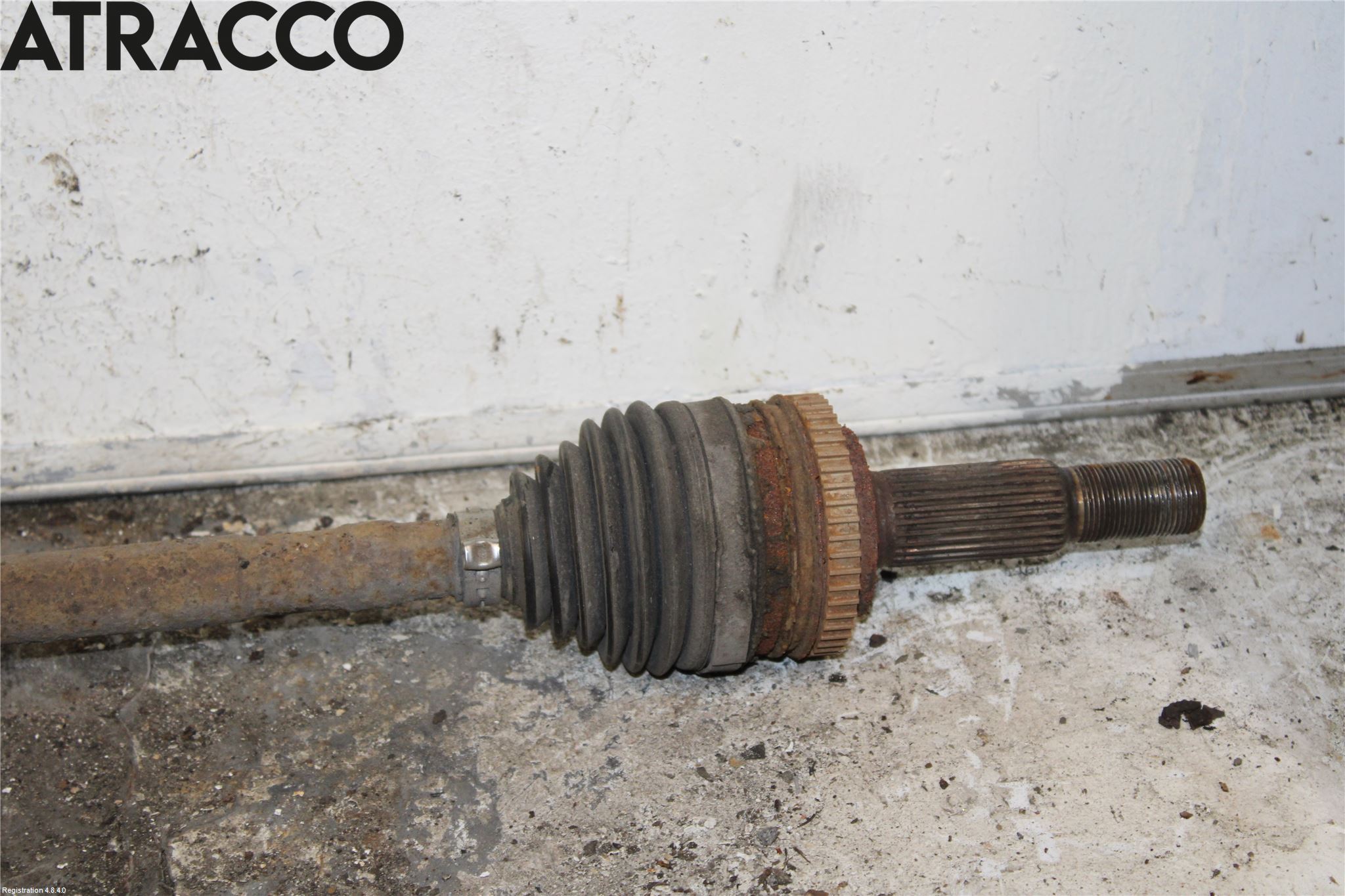 Toyota URBAN CRUISER Drivaxel Bak Vänster