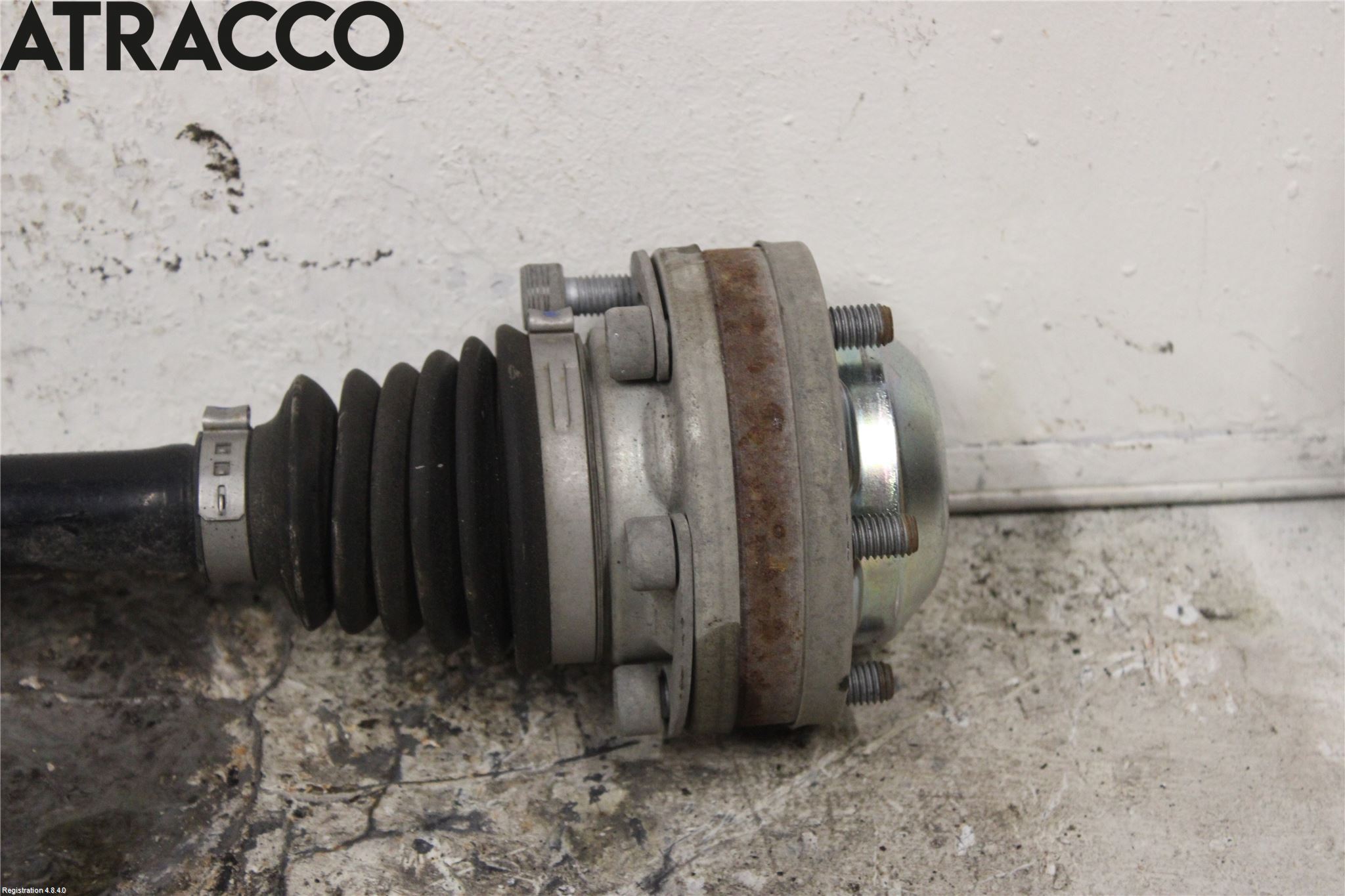 Skoda YETI Drivaxel Fram Vänster