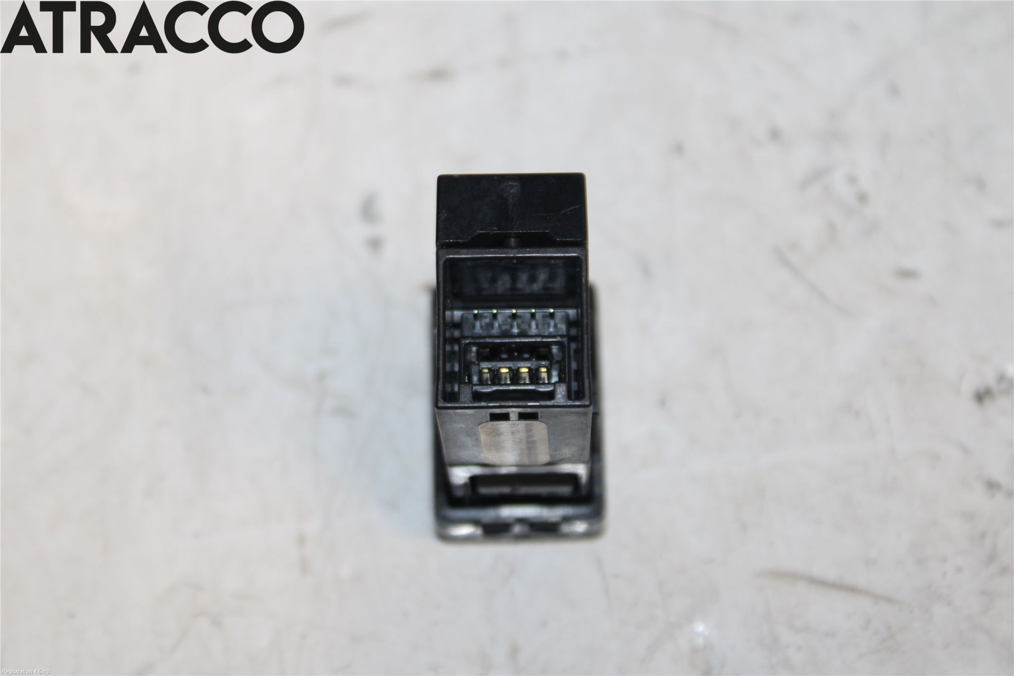 Toyota AURIS 13-19 Usb Connection