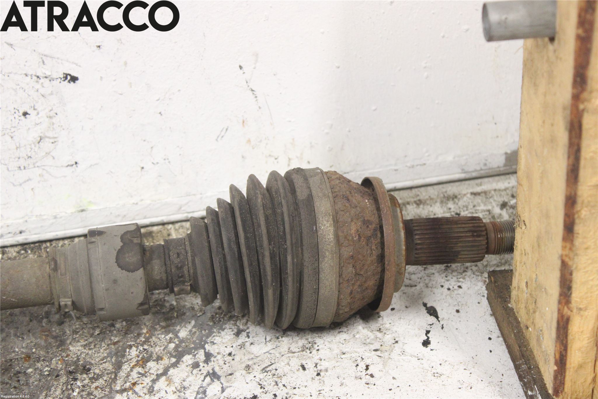 Toyota AVENSIS 09-15 Drivaxel Fram Höger