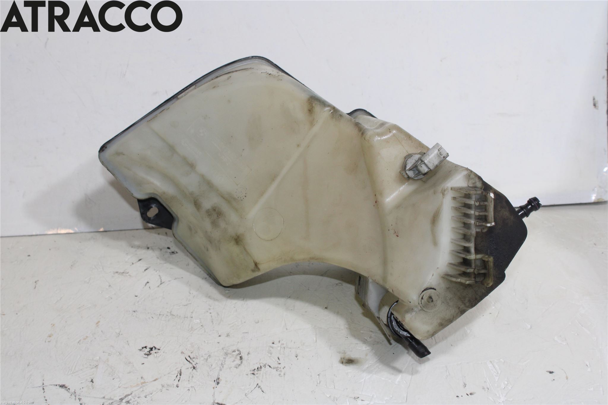 BMW 3 E46      98-05 Spolartank Vindruta
