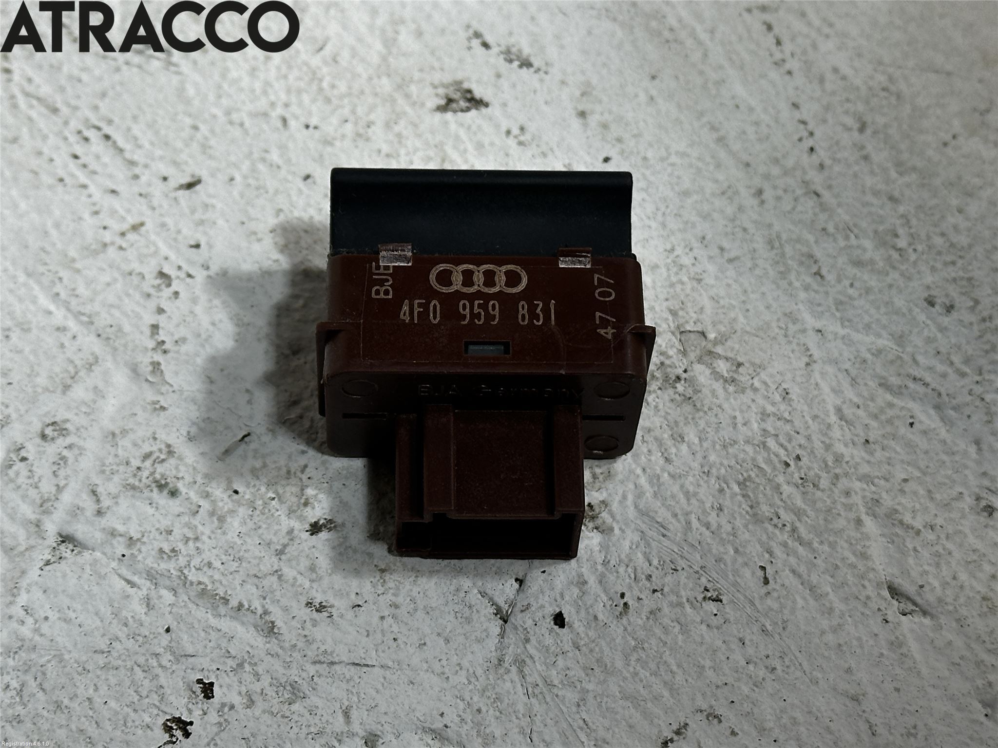 Audi A6/S6     05-11 Strömställare Baklucka