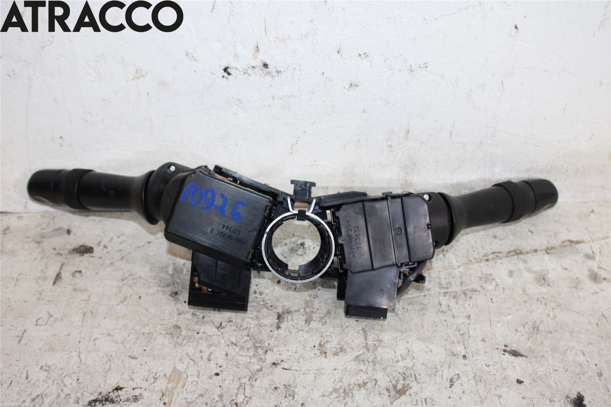 Toyota AURIS 07-09 Spakcentral