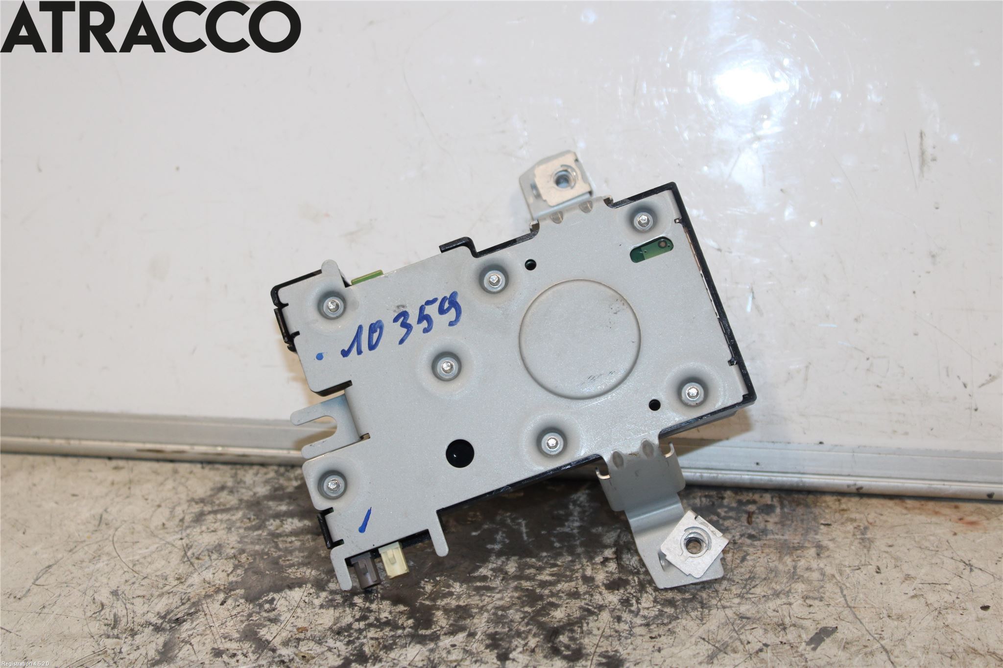 Audi A3/S3 05-13 Antennförstärkare