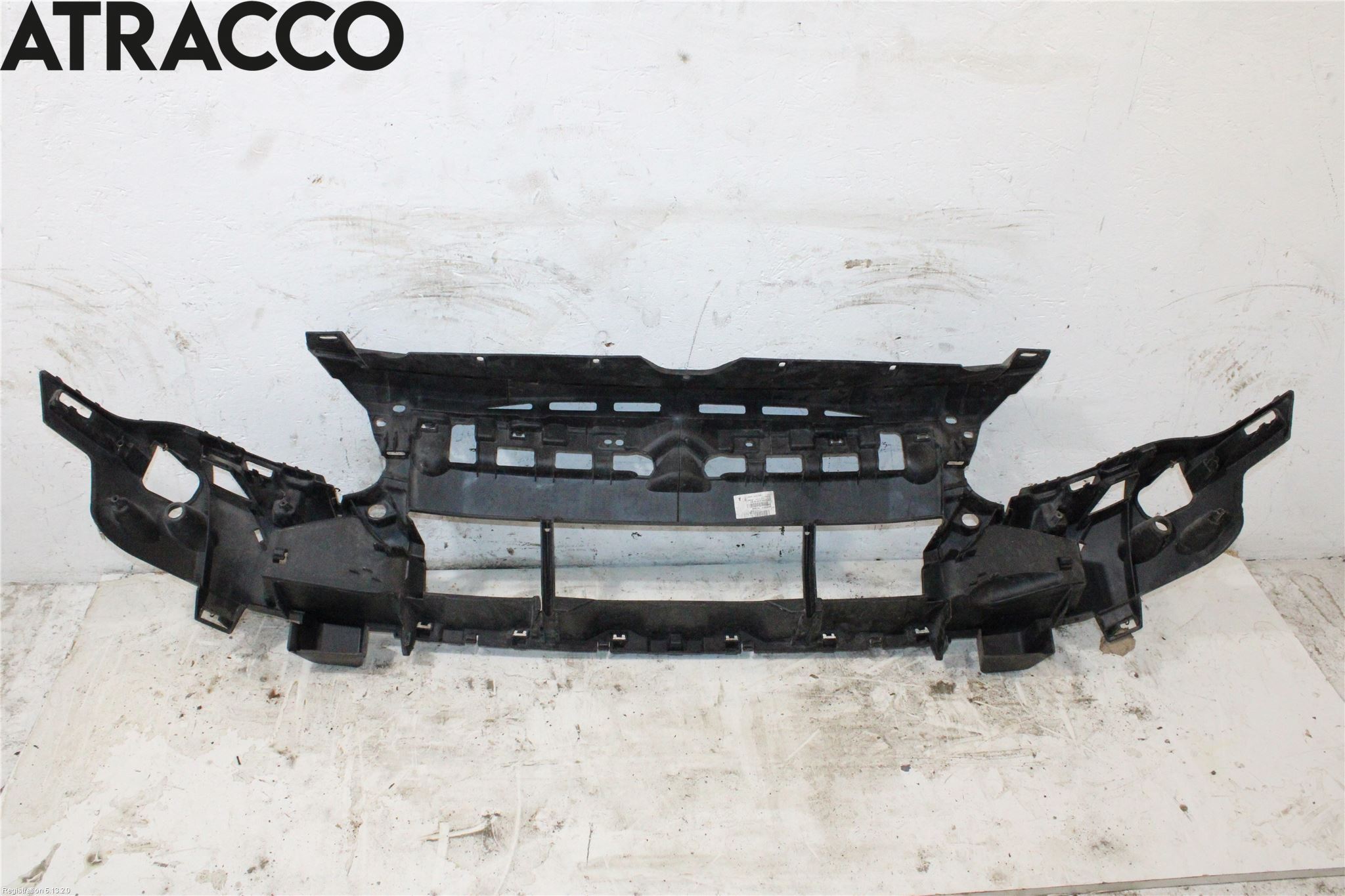 Peugeot PARTNER 16-18 Stötfångardel Fram Mitt