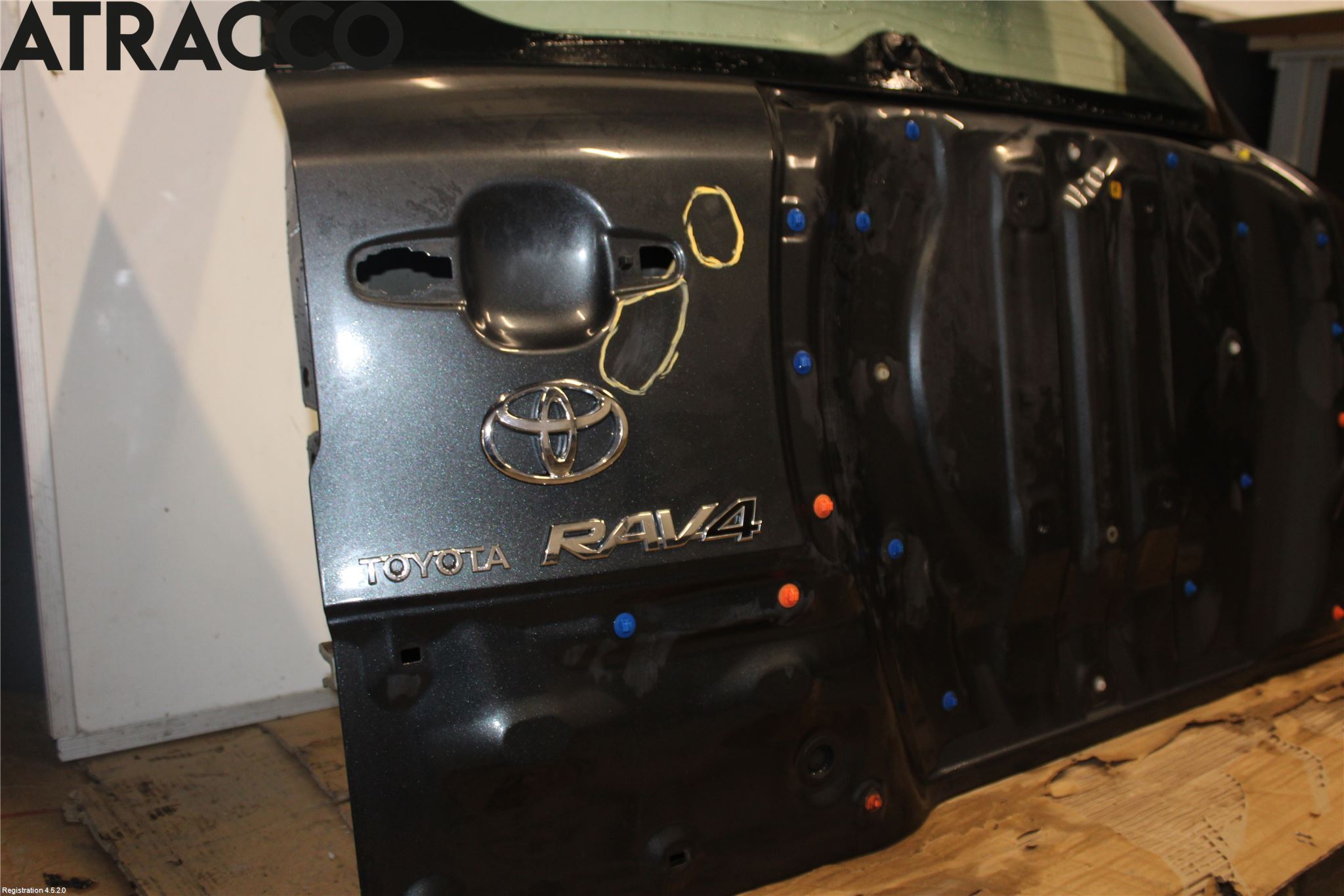 Toyota RAV 4 06-12 Baklucka Kombi