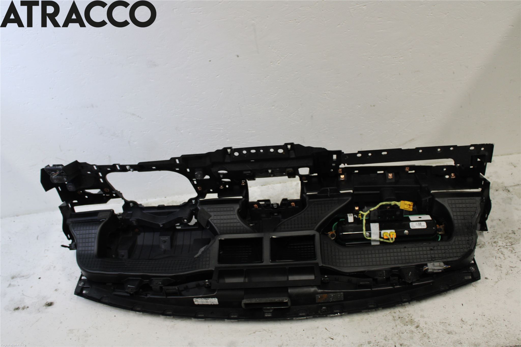 Ford MUSTANG Mach-E 21- Instrumentbräda