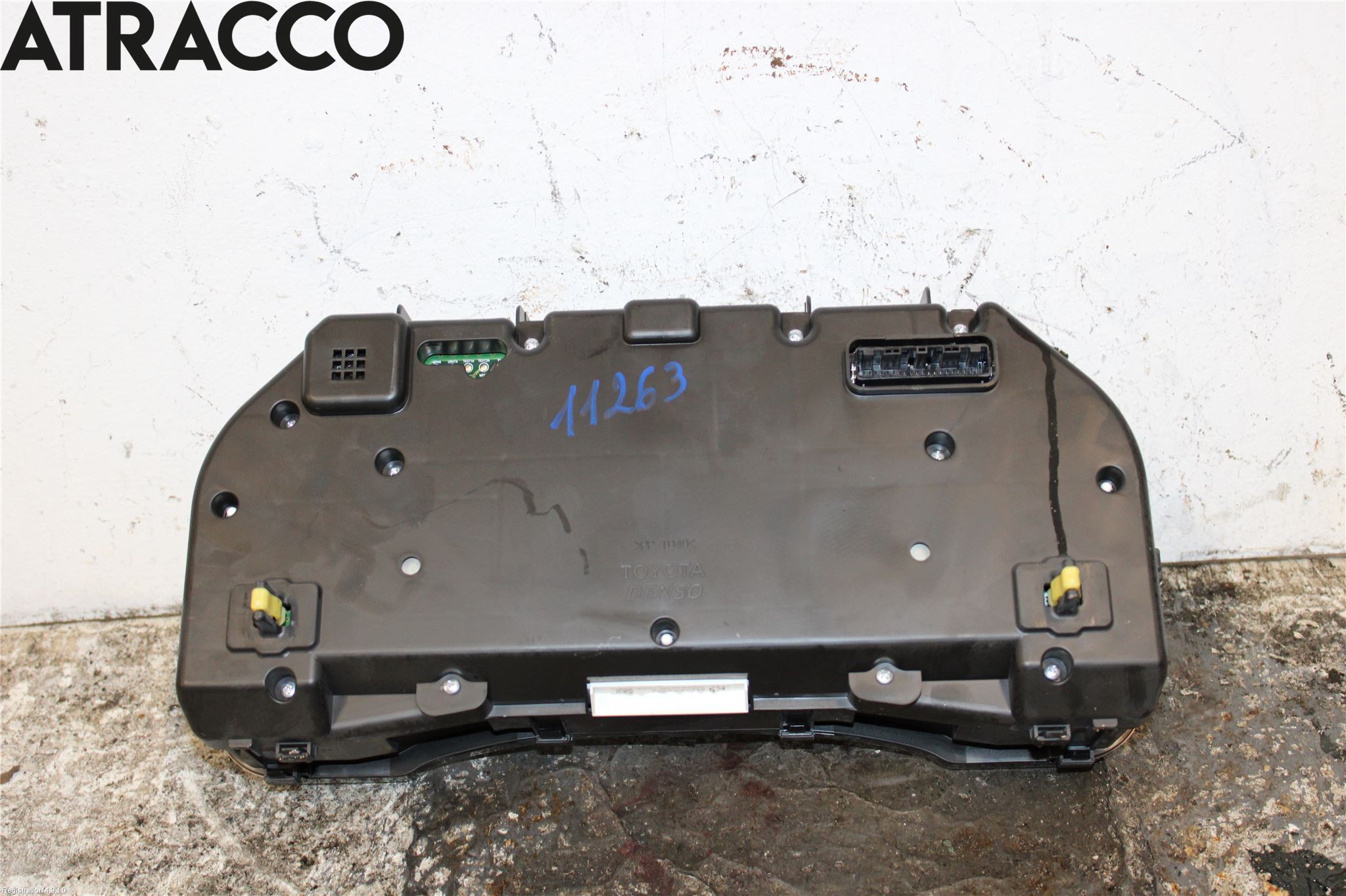 Toyota AVENSIS 09-15 Instrument Komb