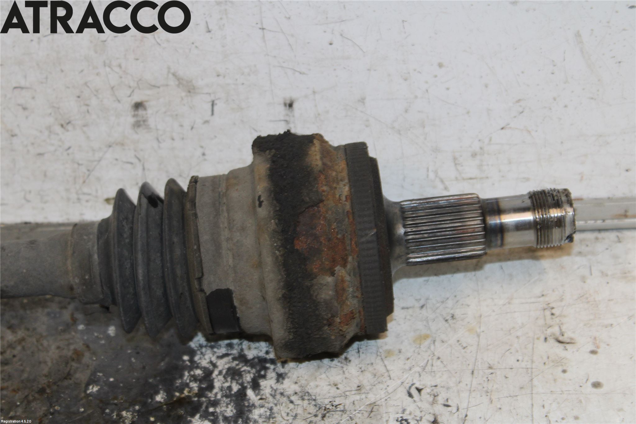 Mercedes-Benz MB GLK-KLASS (X204) 08-16 Drivaxel Bak Höger