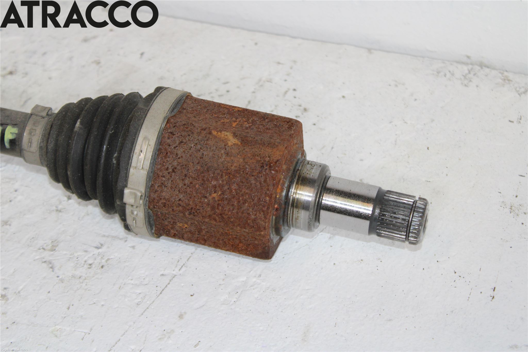 Skoda ENYAQ iV 21- Drivaxel Fram Höger