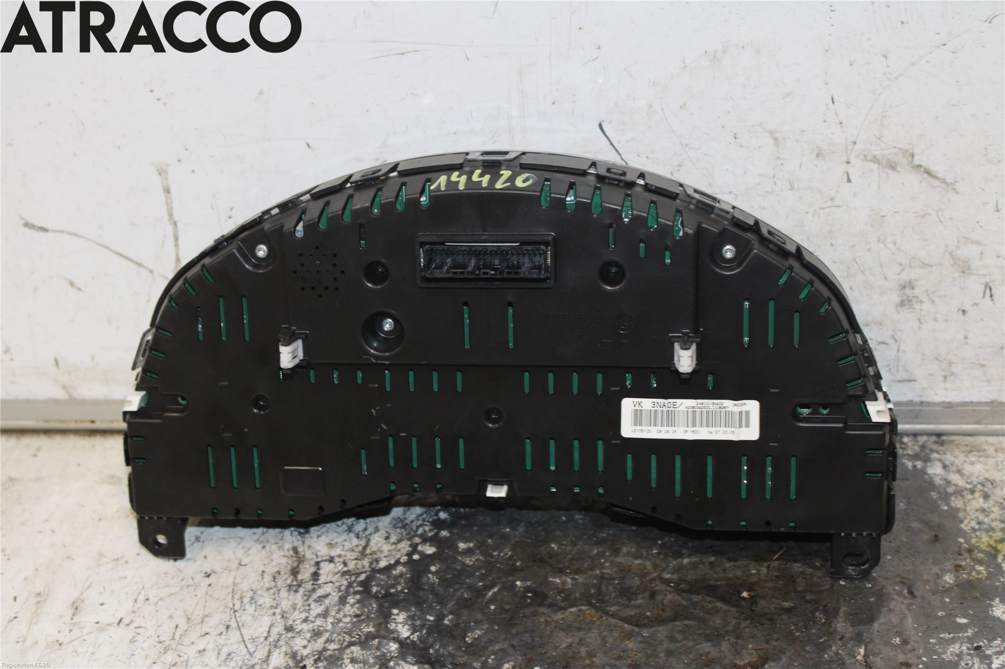Nissan LEAF 11-17 Instrument Komb