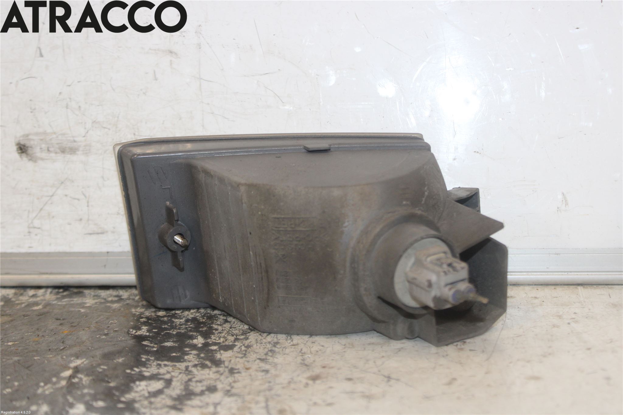 Toyota RAV 4 00-06 Dimljus-Varselljus Fram