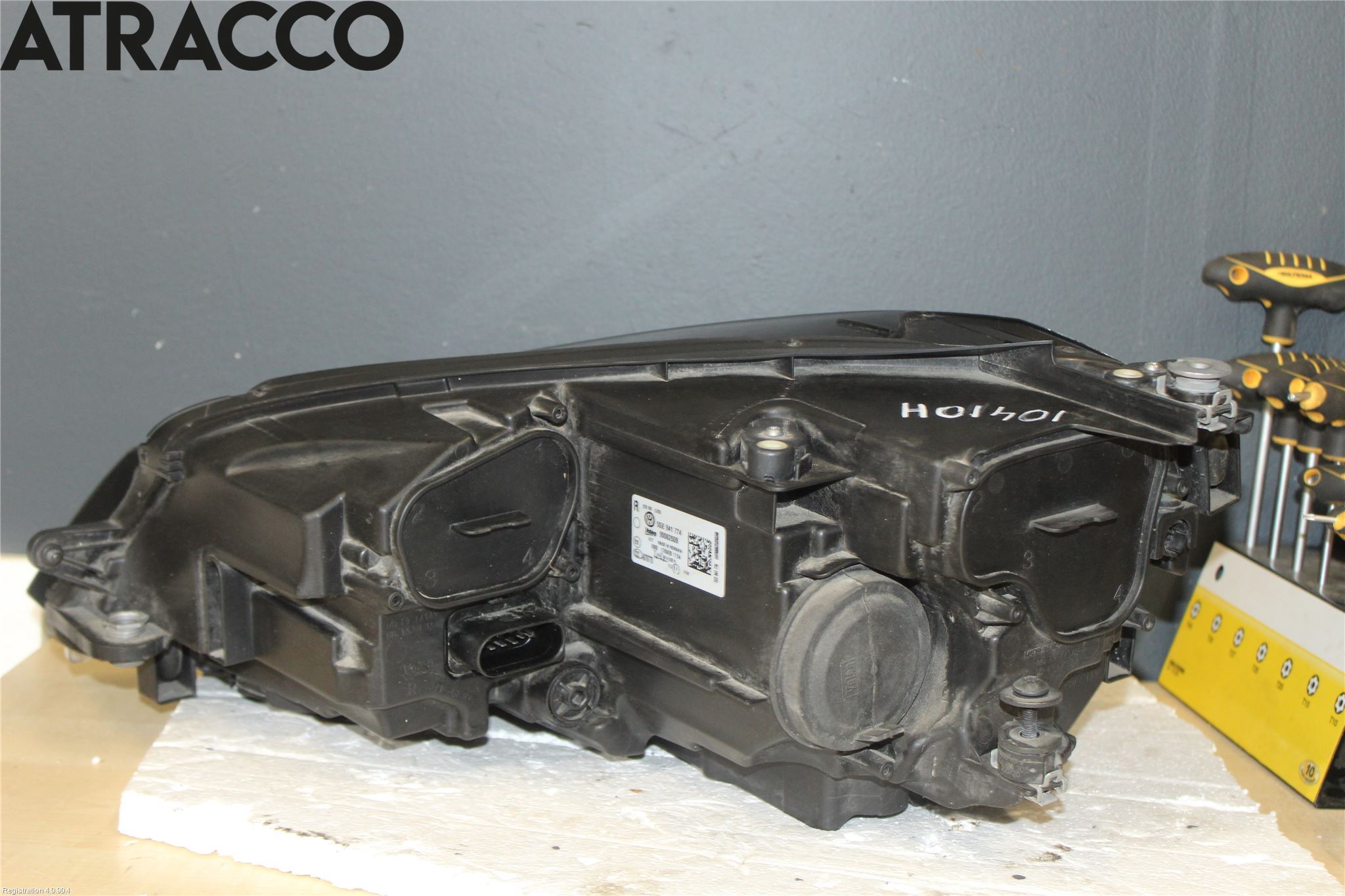 Volkswagen VW GOLF / E-GOLF VII 13-20 Strålkastare Höger