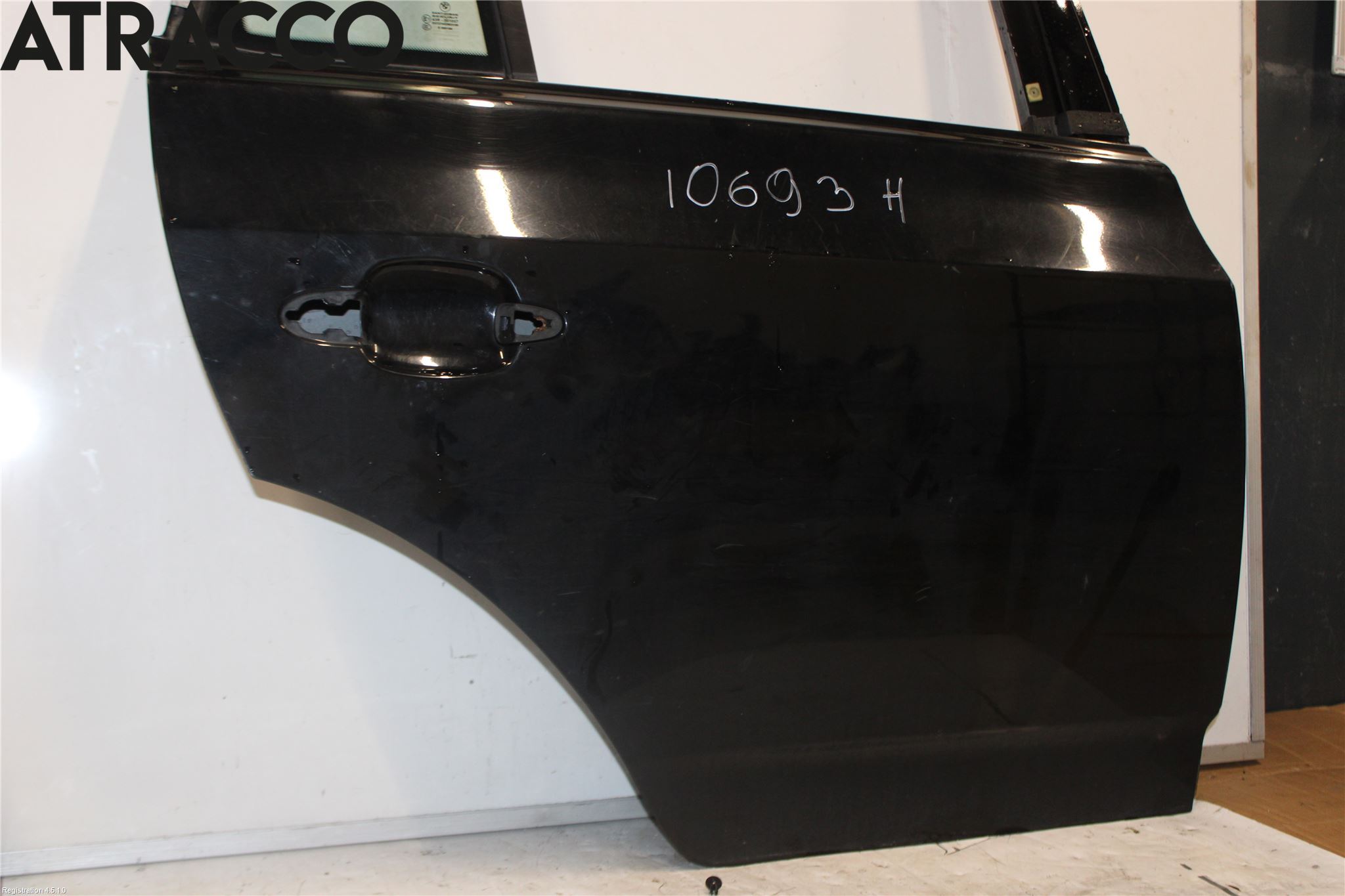 BMW X3 E83     03-10 Dörr Bak Höger