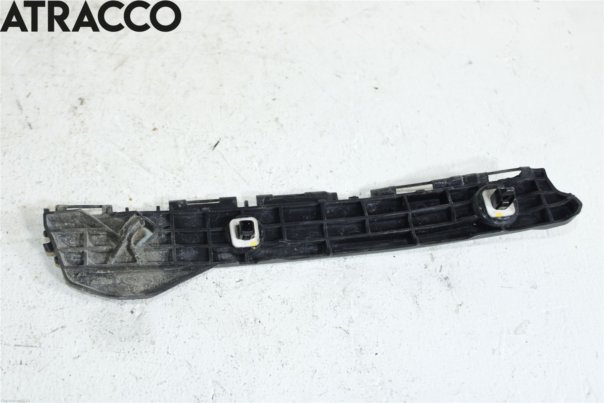 Toyota YARIS XP130 15-20 Stötfångarfäste Bak Hö
