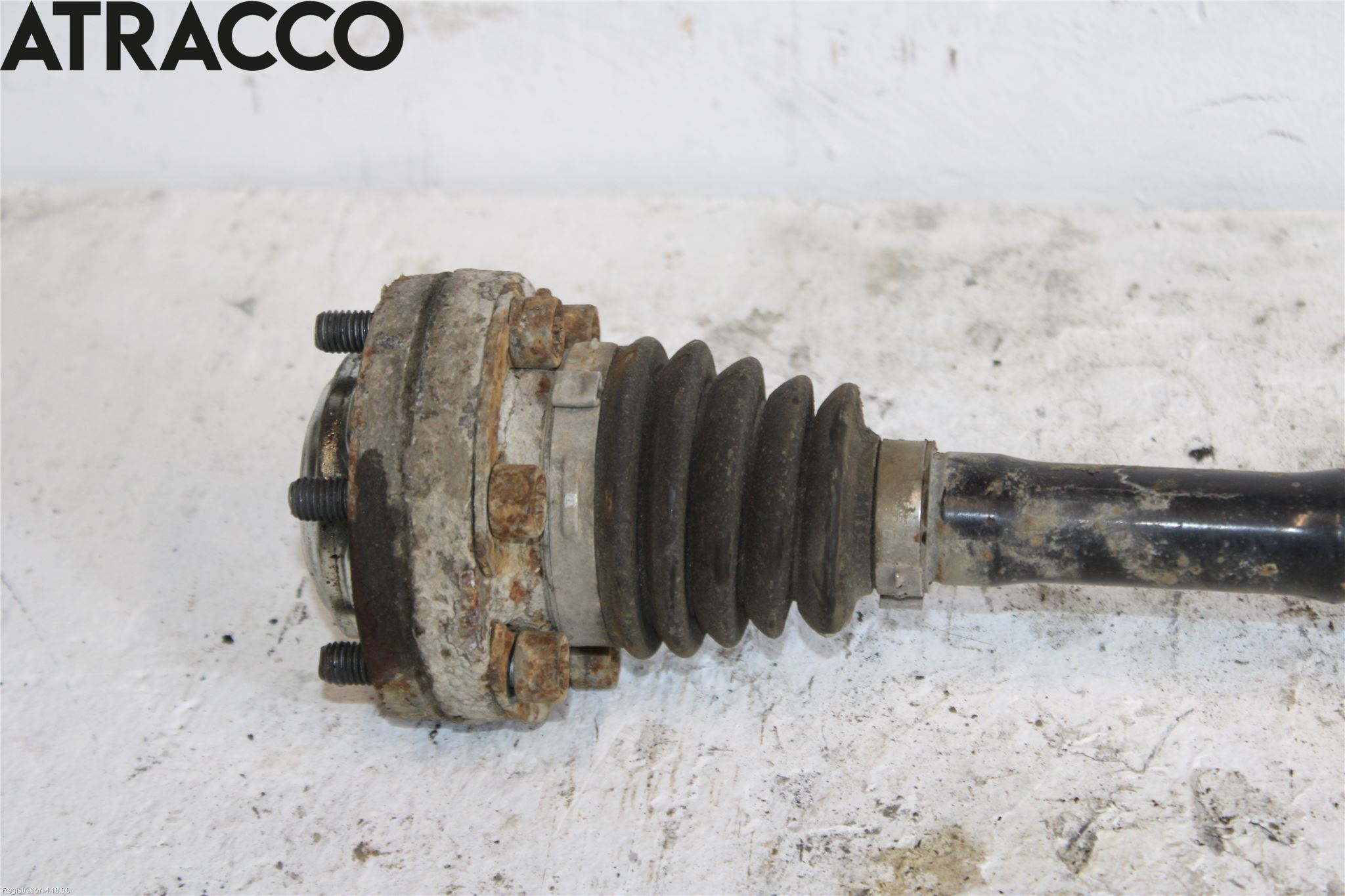 Volkswagen VW TRANSP/CARAVELLE (T5) 04-15 Drivaxel Bak Vänster