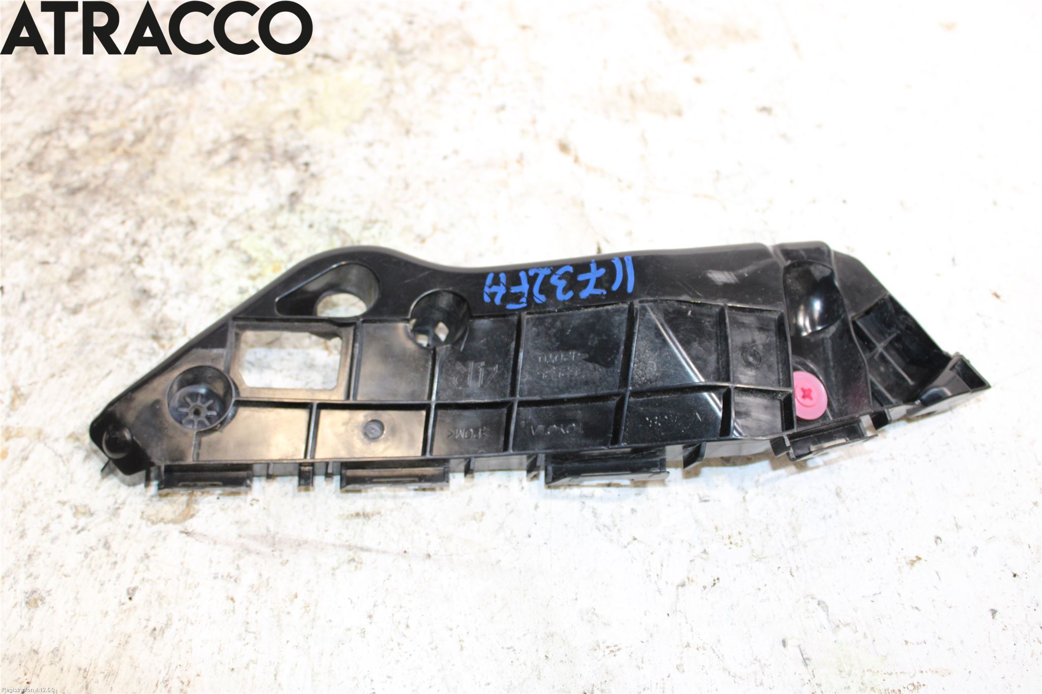 Toyota RAV4 13-18 Stötfångarbärjärn Fram