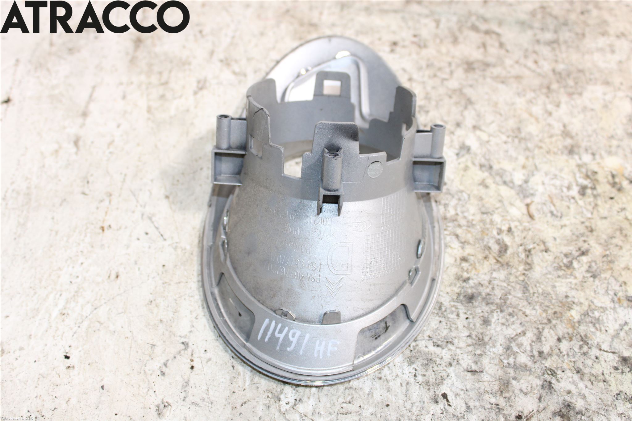 Peugeot PARTNER 08-15 Dimljussarg Fram