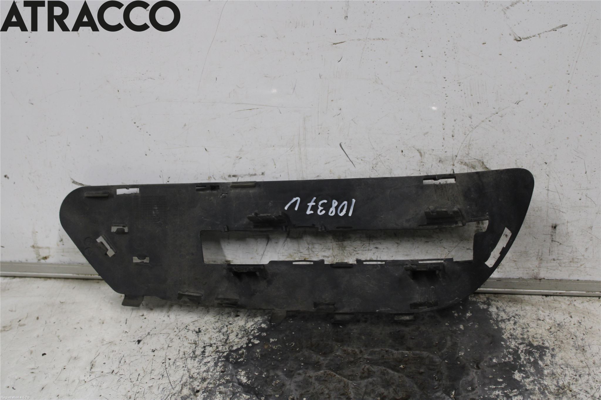 Mercedes-Benz MB E-KLASS (W212) 09-16 Dimljussarg Fram