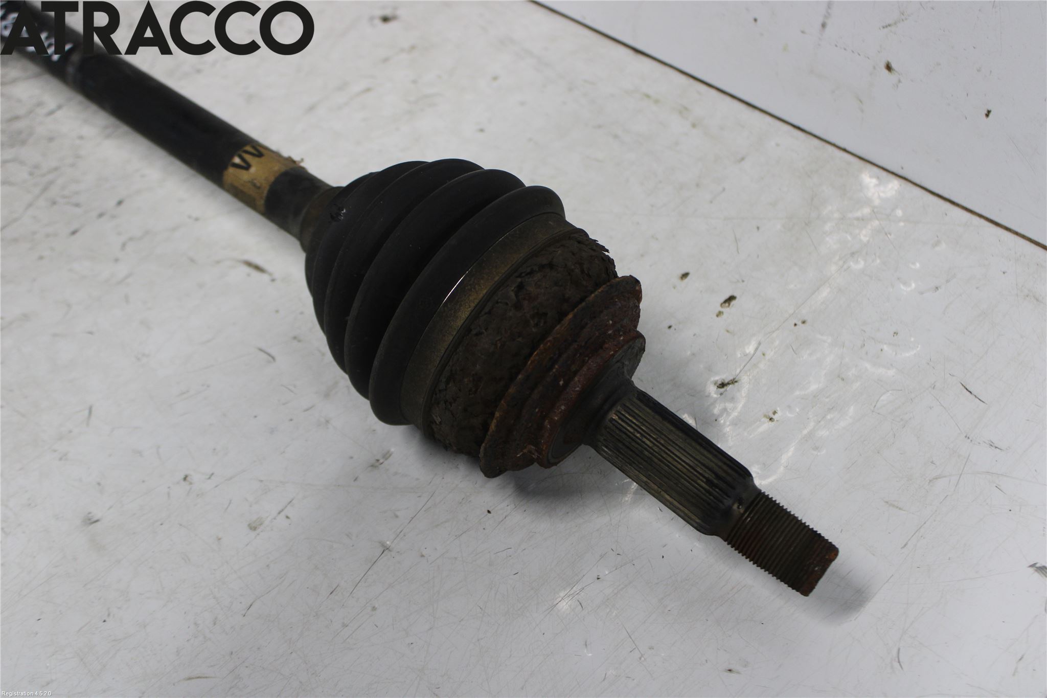 Toyota YARIS XP130 15-20 Drivaxel Fram Höger