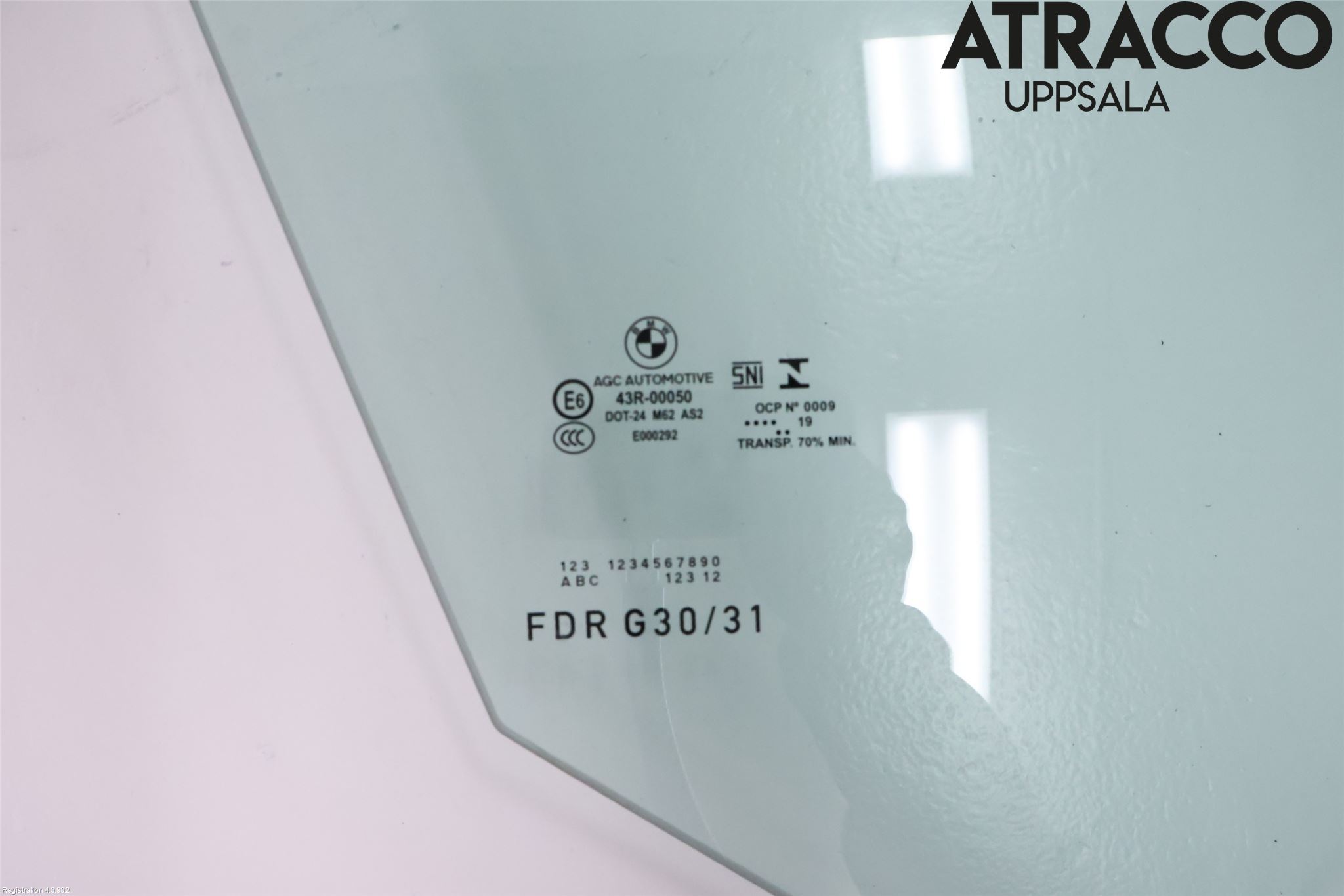 BMW 5 G30/G31/F90 17-23 Dörruta Fram Höger