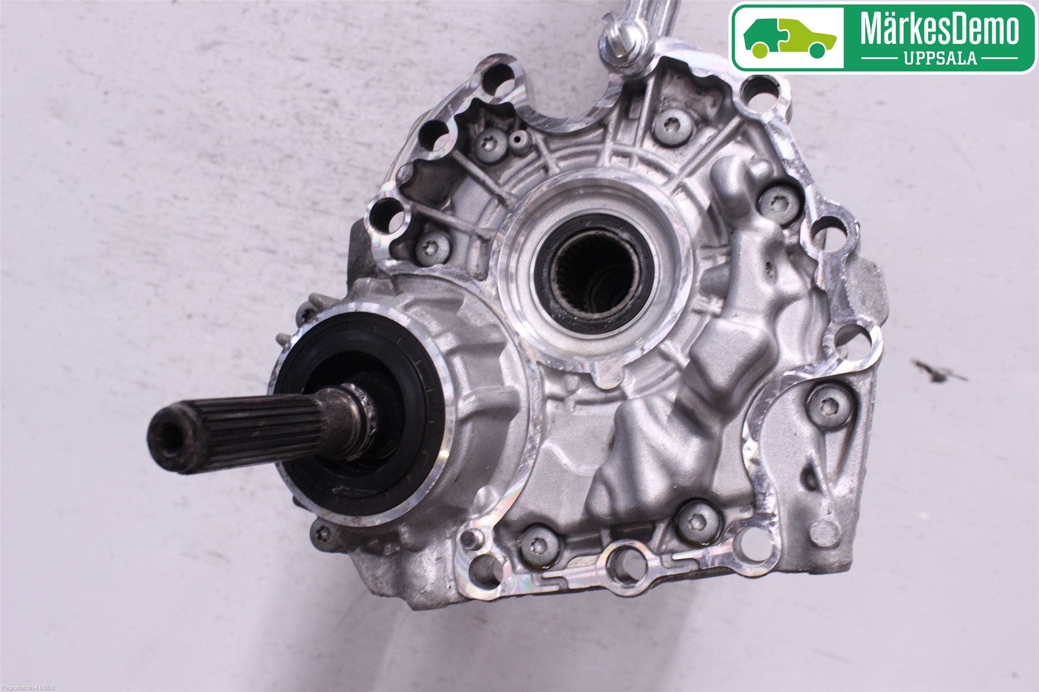 Mercedes-Benz MB E-KLASS (W213) 16-23 Växel Fördelningslåda