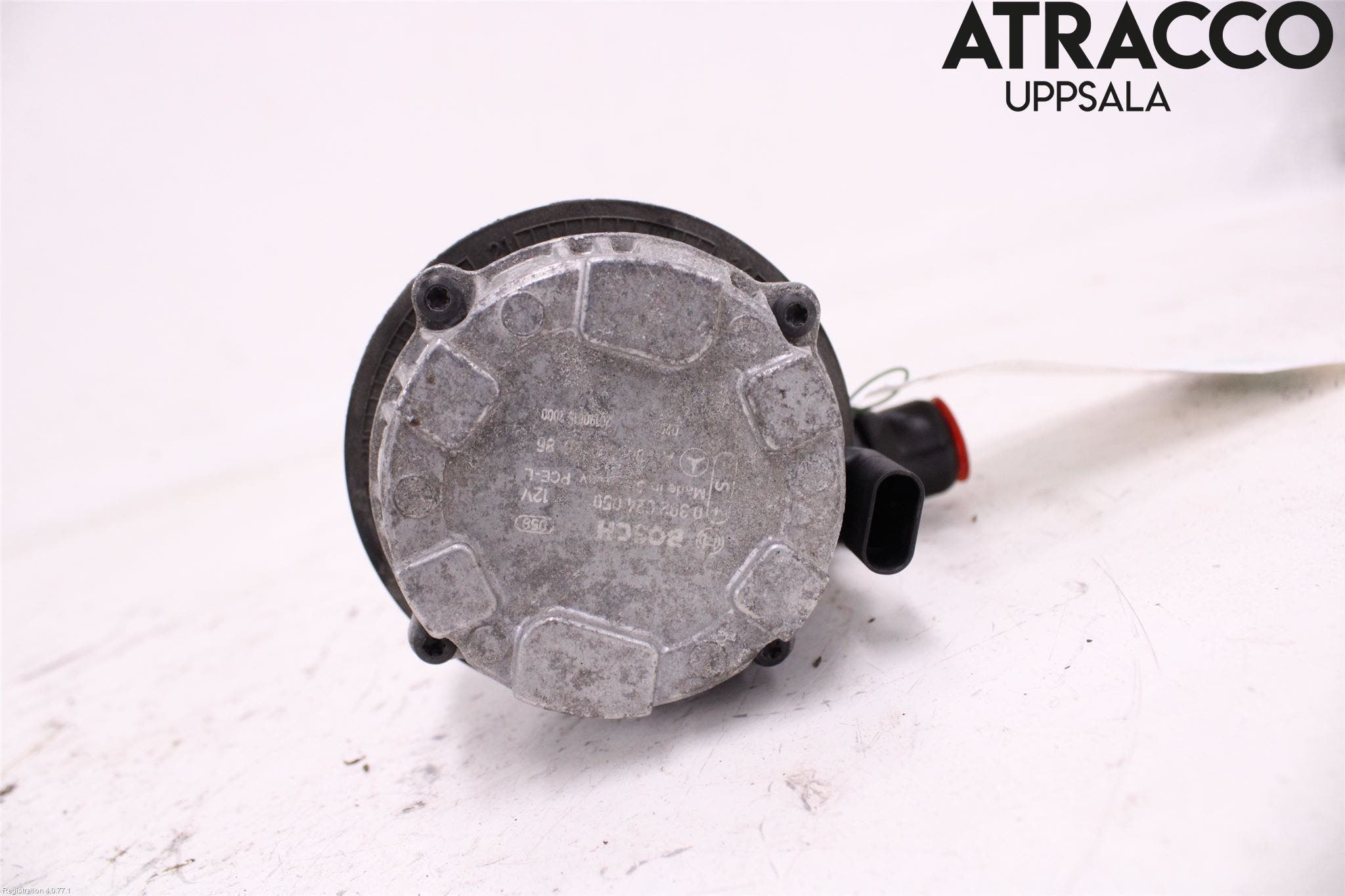 Mercedes-Benz MB E-KLASS (W213) 16-23 Vattenpump