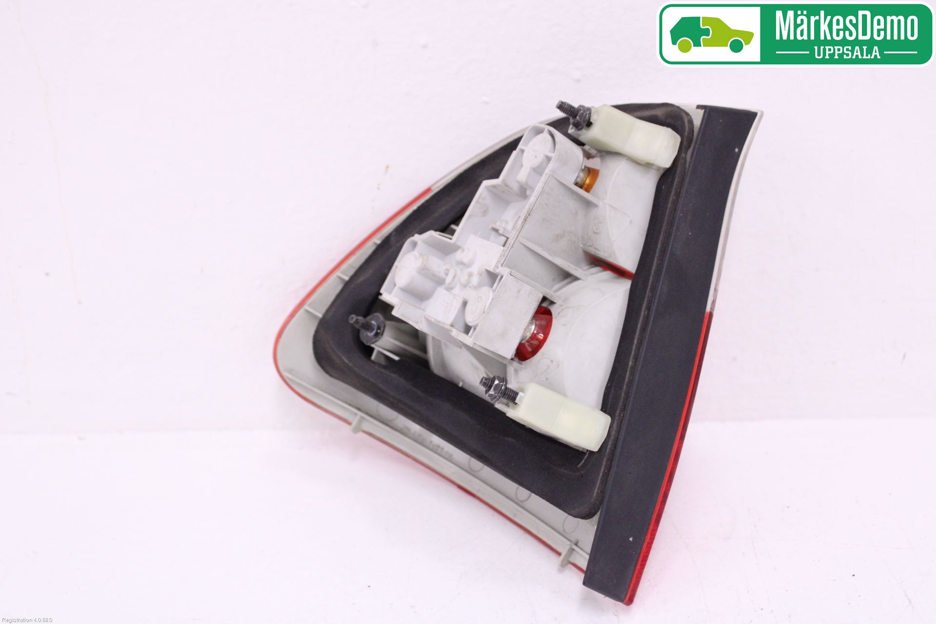 BMW 3 E46      98-05 Bakljus Höger