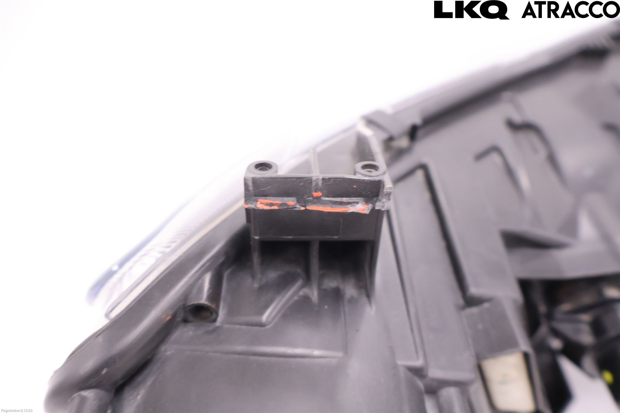 Dacia DUSTER 18-24 Strålkastare Vänster