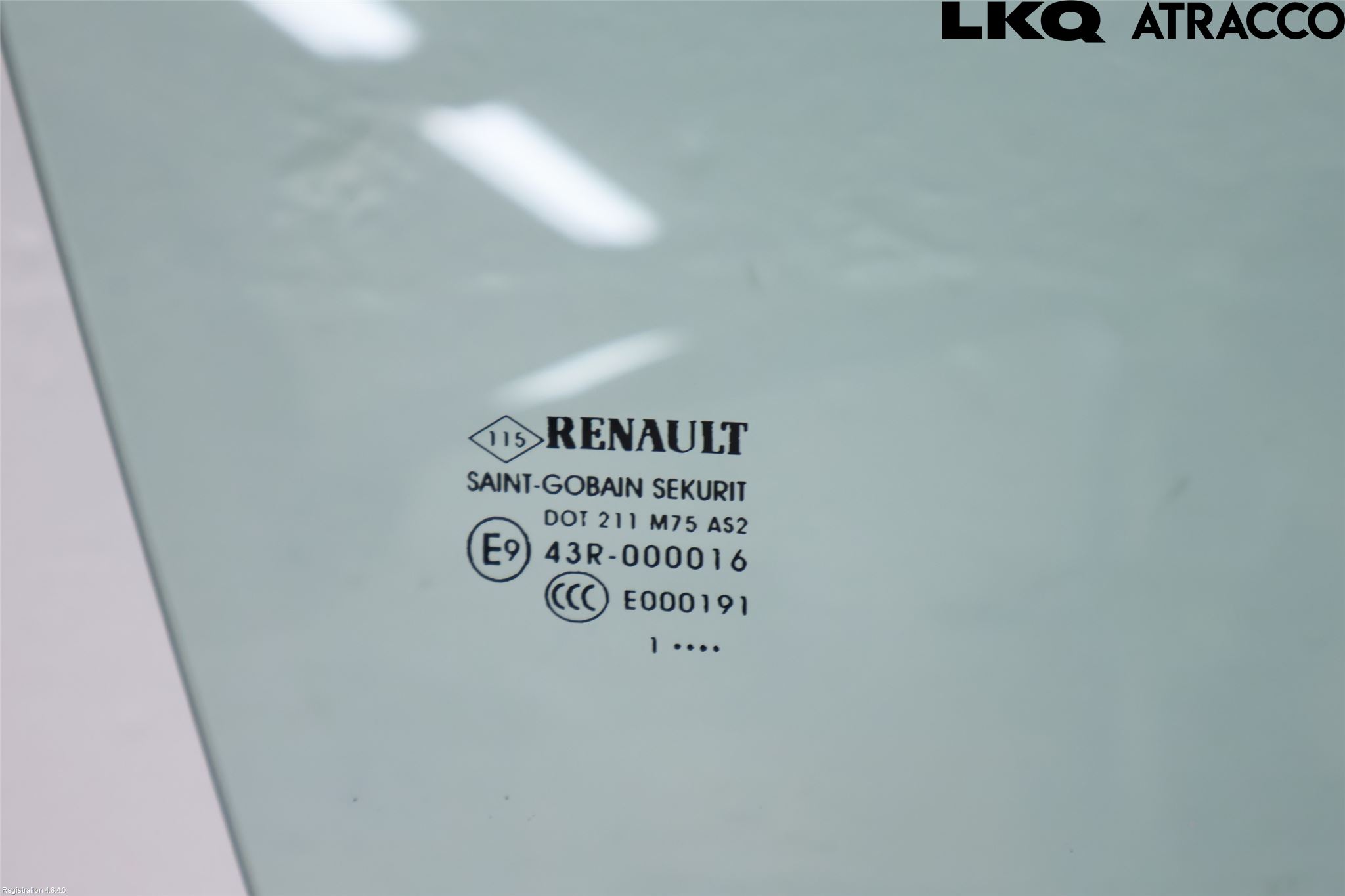 Renault MEGANE IV 16-23 Dörruta Fram Höger