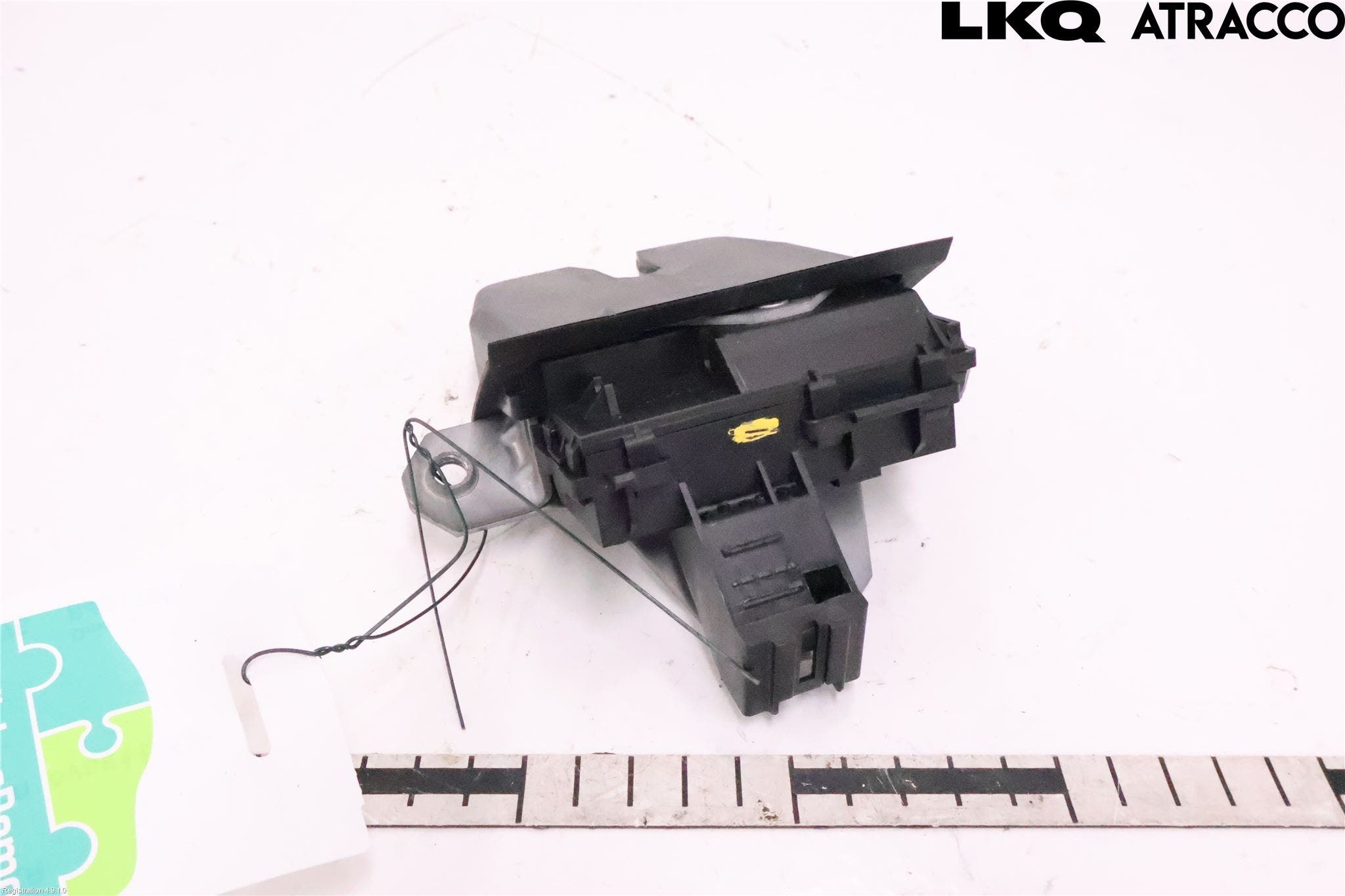 Volvo V50 08-12 Låskista Baklucka