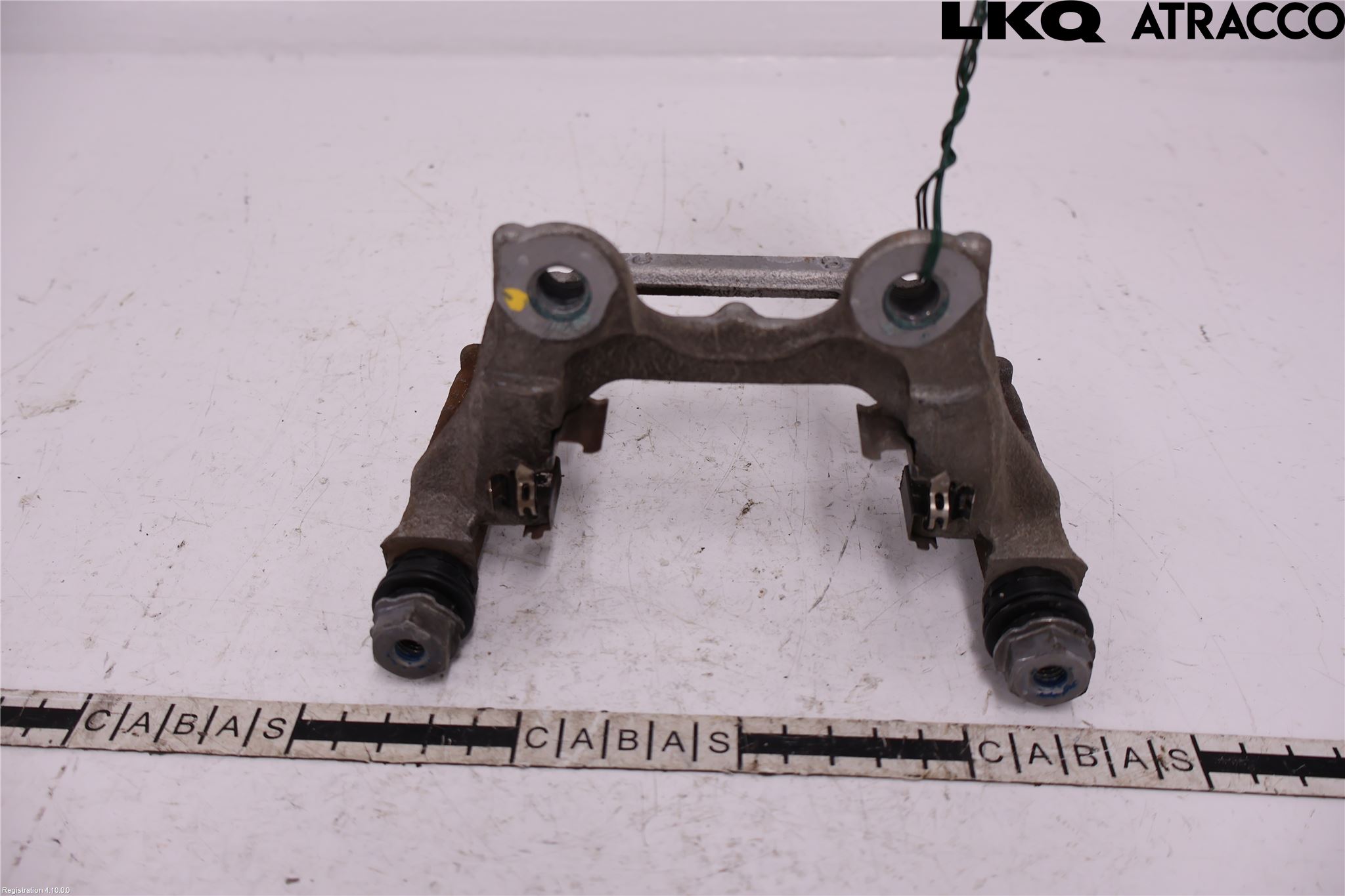 BMW 2 U06 Active Tourer 22- Bromsokshållare