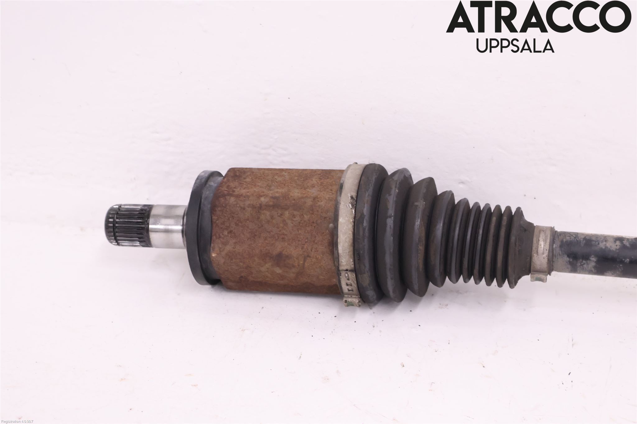 BMW 3 GT F34 13-19 Drivaxel Fram Vänster
